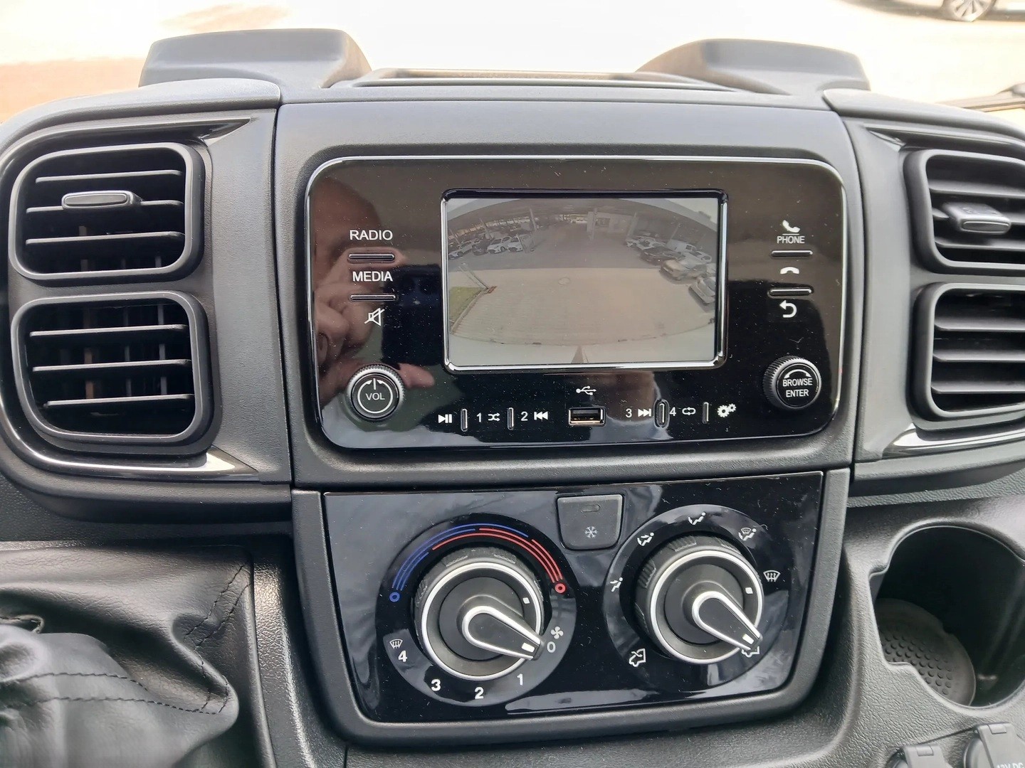 TOYOTA Proace MAX 2.2D Kofferumbau HD Active 3,5t L3H1-image-6