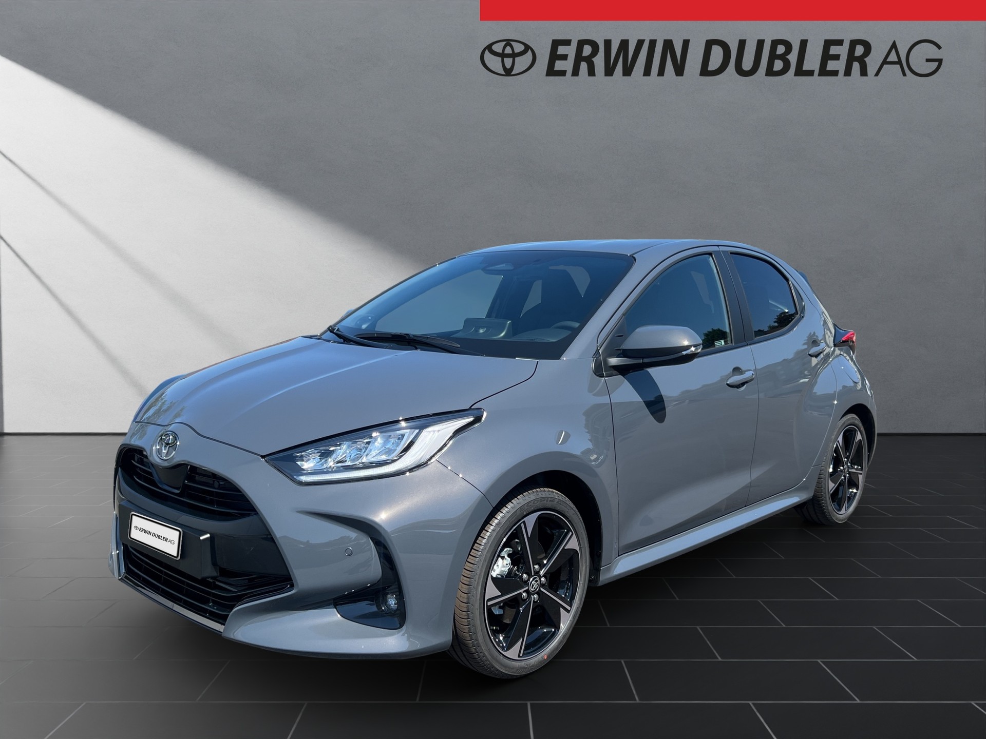 TOYOTA Yaris 1.5 VVT-i HSD Premium