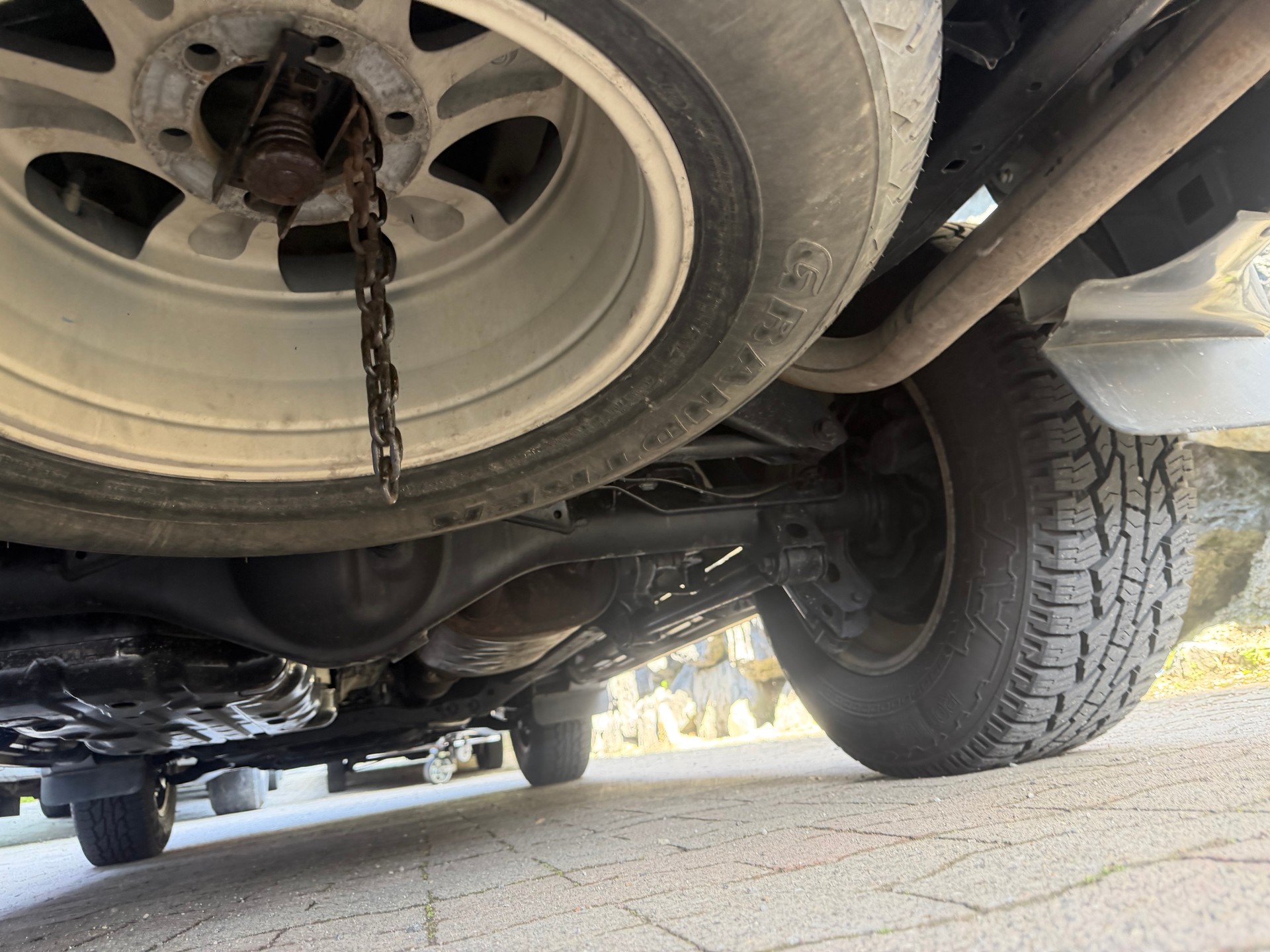 TOYOTA Land Cruiser 3.0 TD Linea Sol Executive-image-12