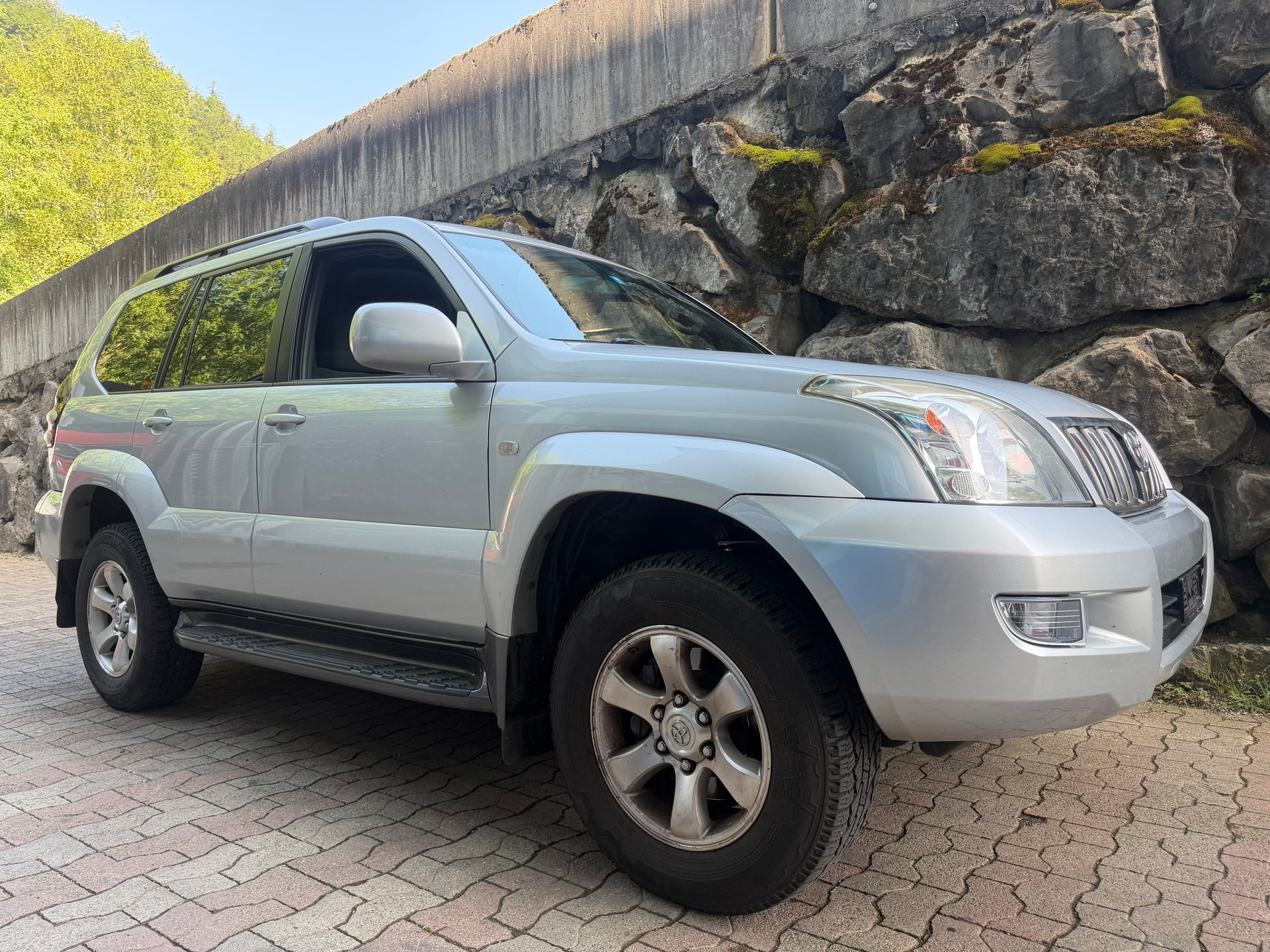 TOYOTA Land Cruiser 3.0 TD Linea Sol Executive-image-1