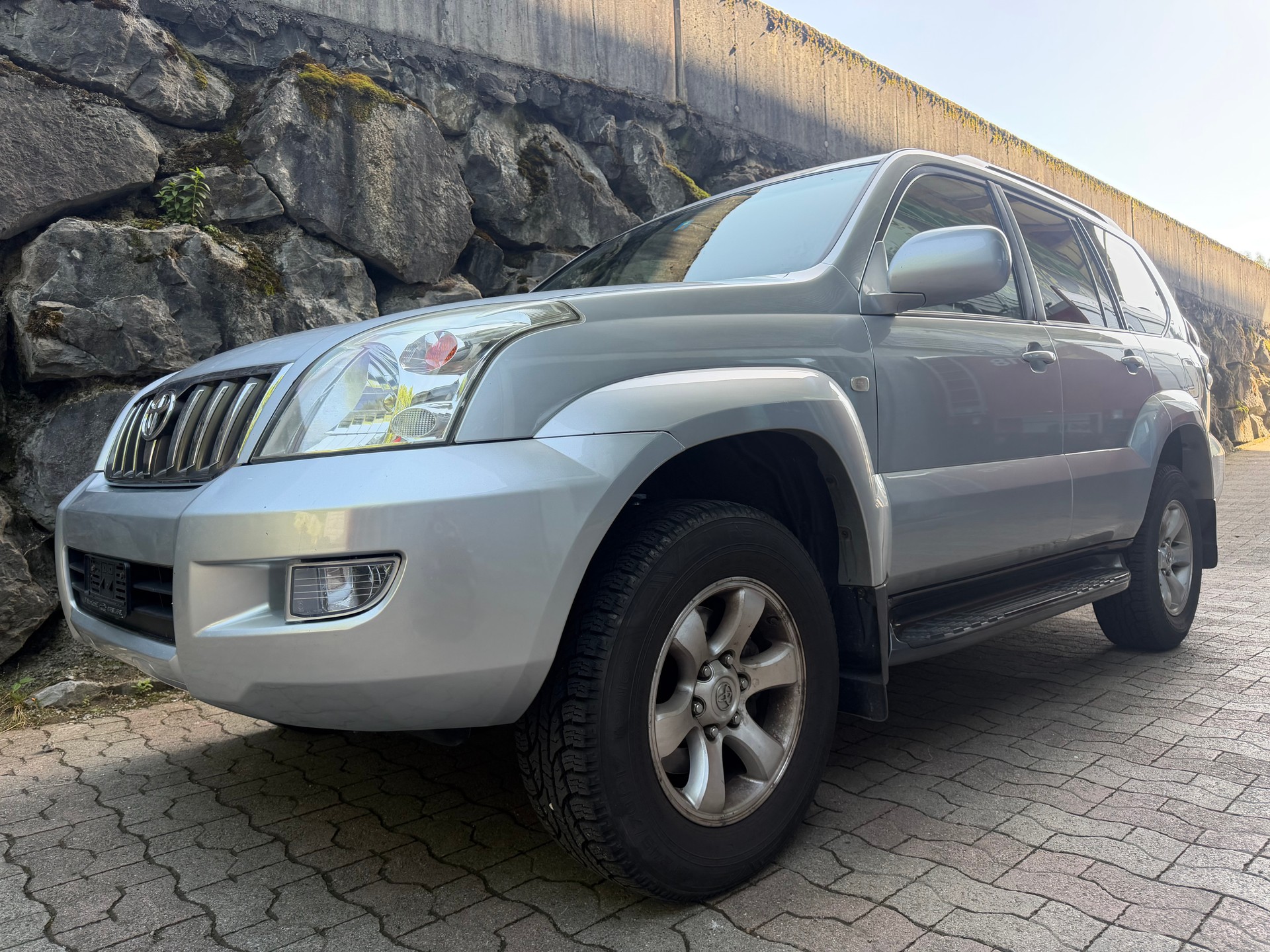 TOYOTA Land Cruiser 3.0 TD Linea Sol Executive-image-0