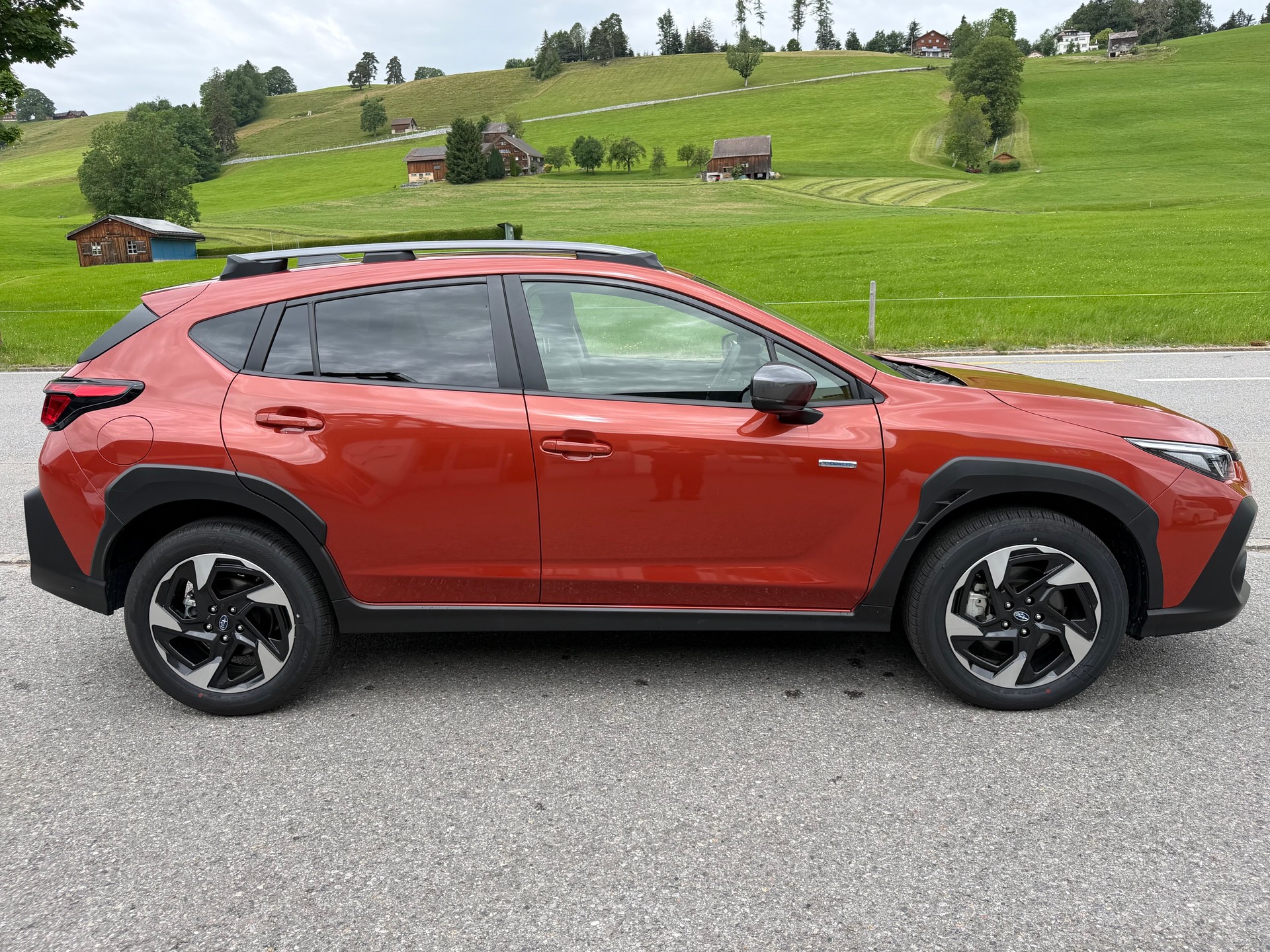 SUBARU Crosstrek 2.0 e-Boxer Swiss Plus AWD Lineartronic-image-10