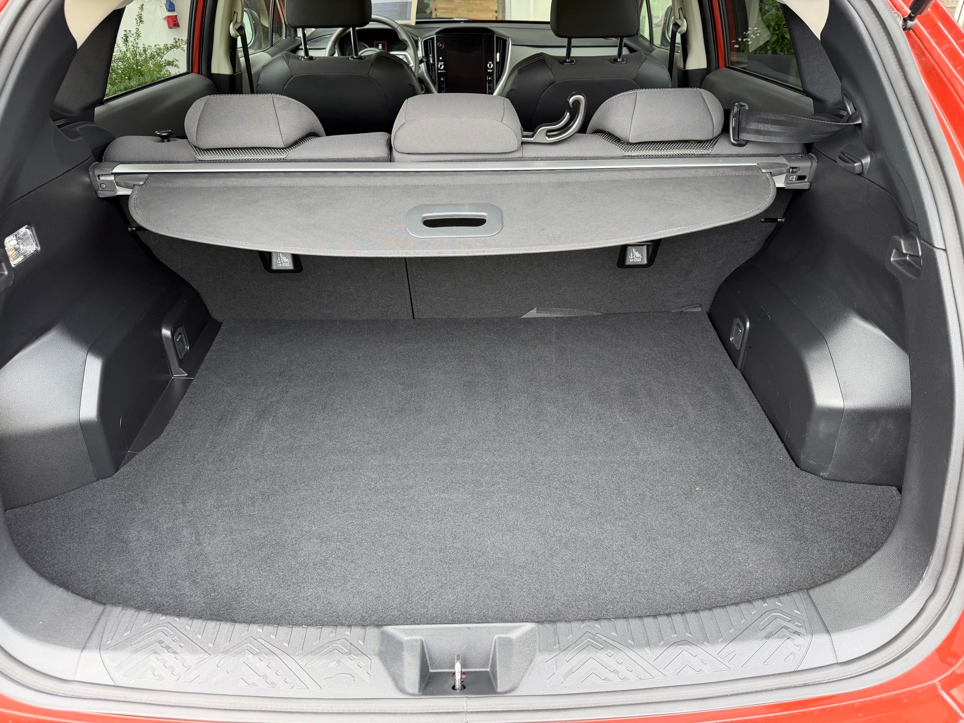 SUBARU Crosstrek 2.0 e-Boxer Swiss Plus AWD Lineartronic-image-14
