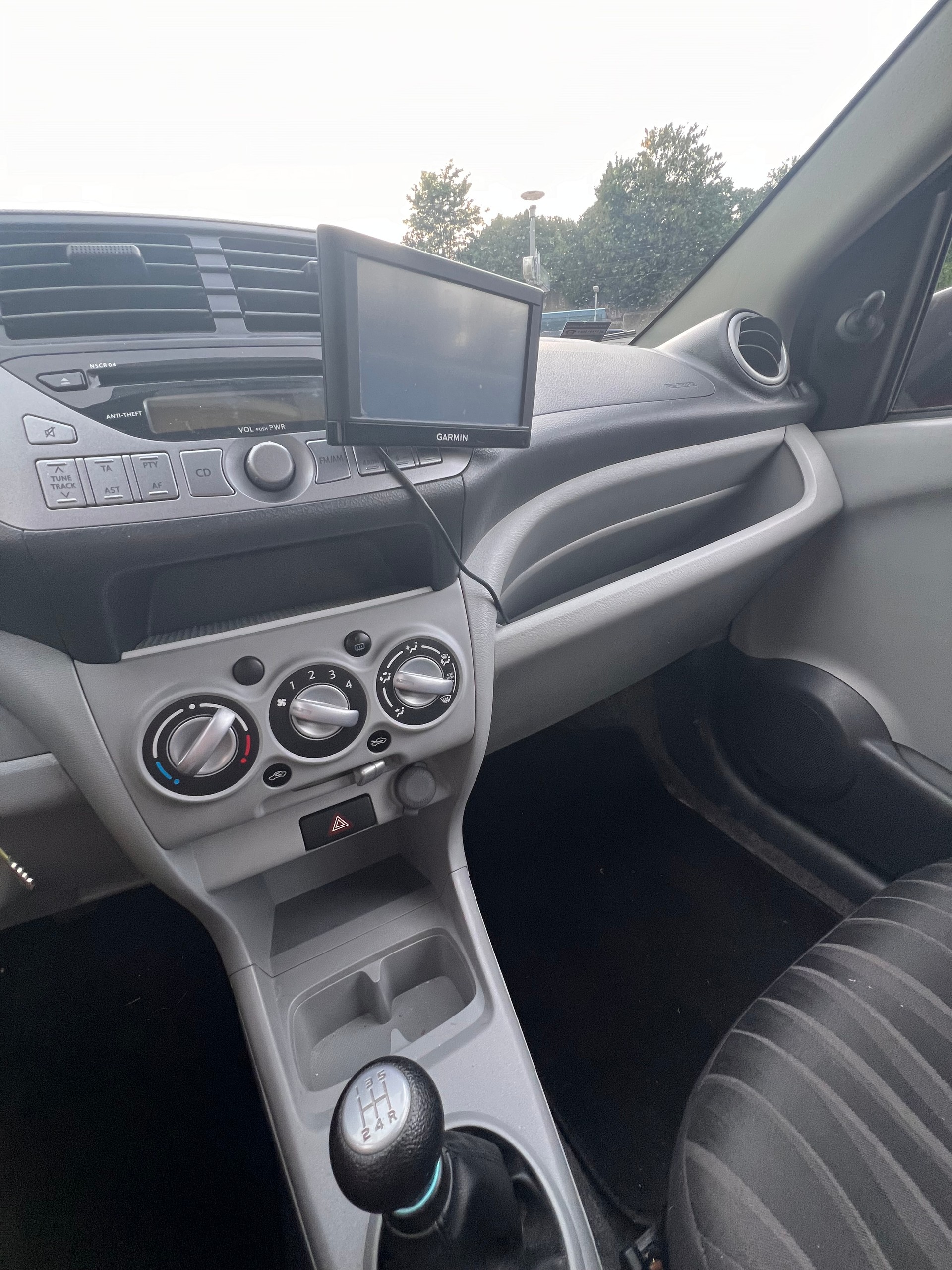 NISSAN Pixo 1.0 visia-image-6
