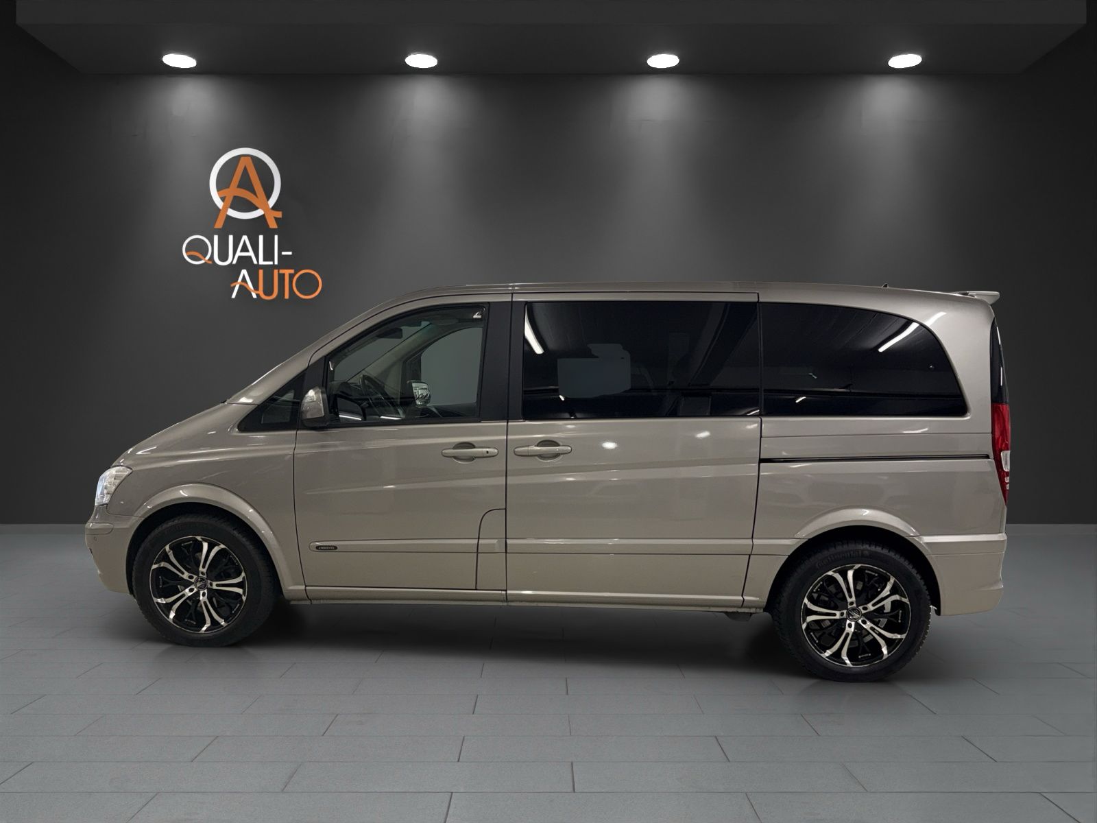 MERCEDES-BENZ Viano 2.2 CDI Blue Efficiency Ambiente-image-3