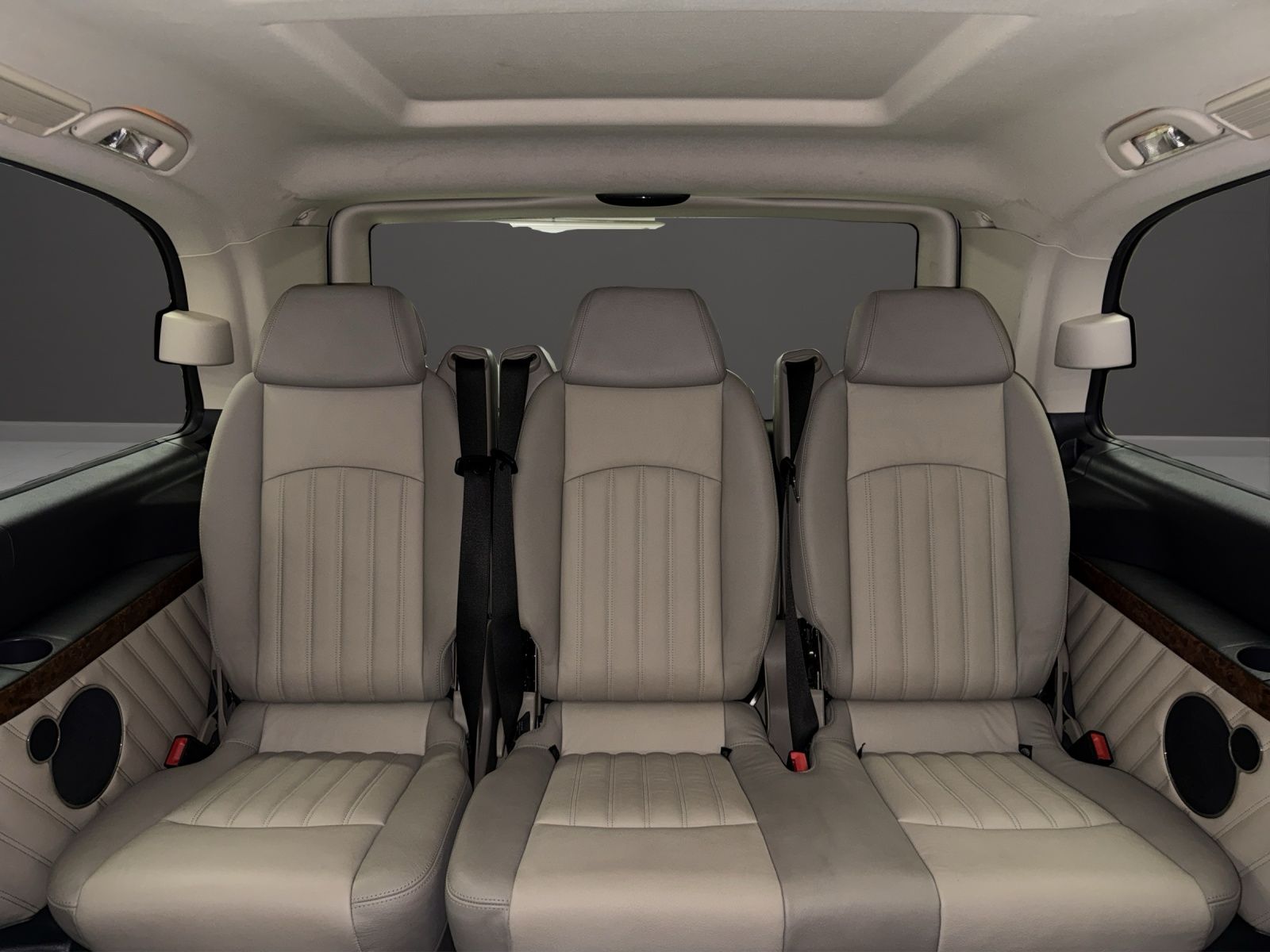 MERCEDES-BENZ Viano 2.2 CDI Blue Efficiency Ambiente-image-12