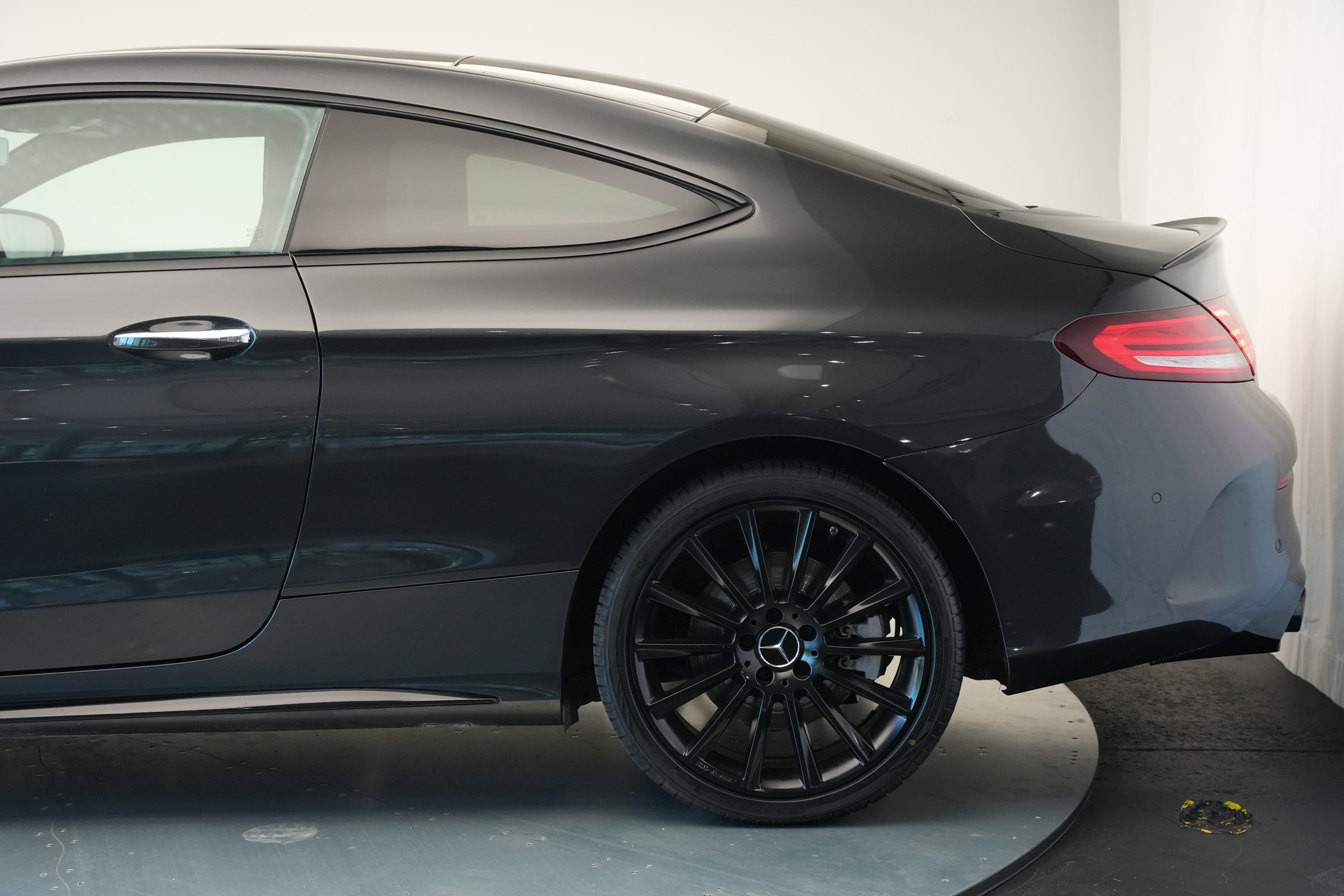 MERCEDES-BENZ C 43 AMG 4Matic 9G-tronic *CH-Fahrzeug* *Performance Sitze* *Burmester*-image-41
