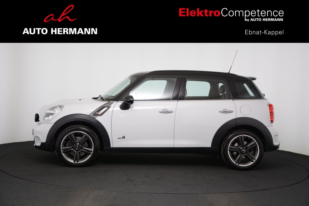 MINI Countryman Cooper S ALL4-image-3