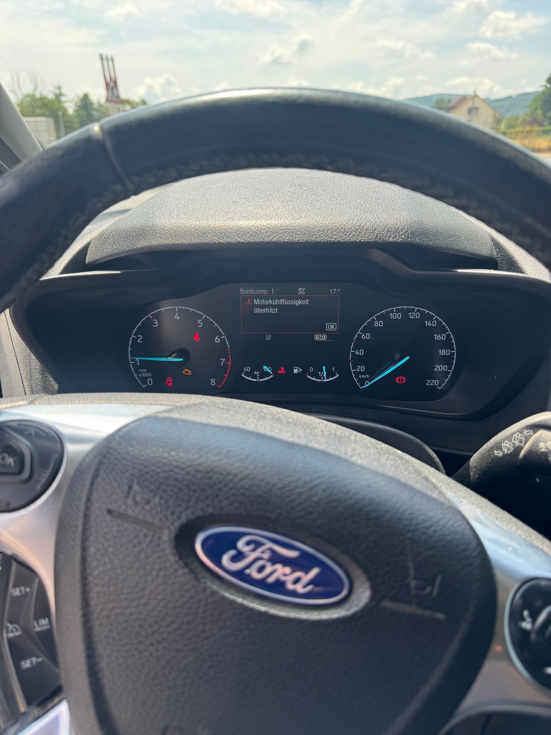 FORD Tourneo Connect 1.0 SCTi Trend-image-8
