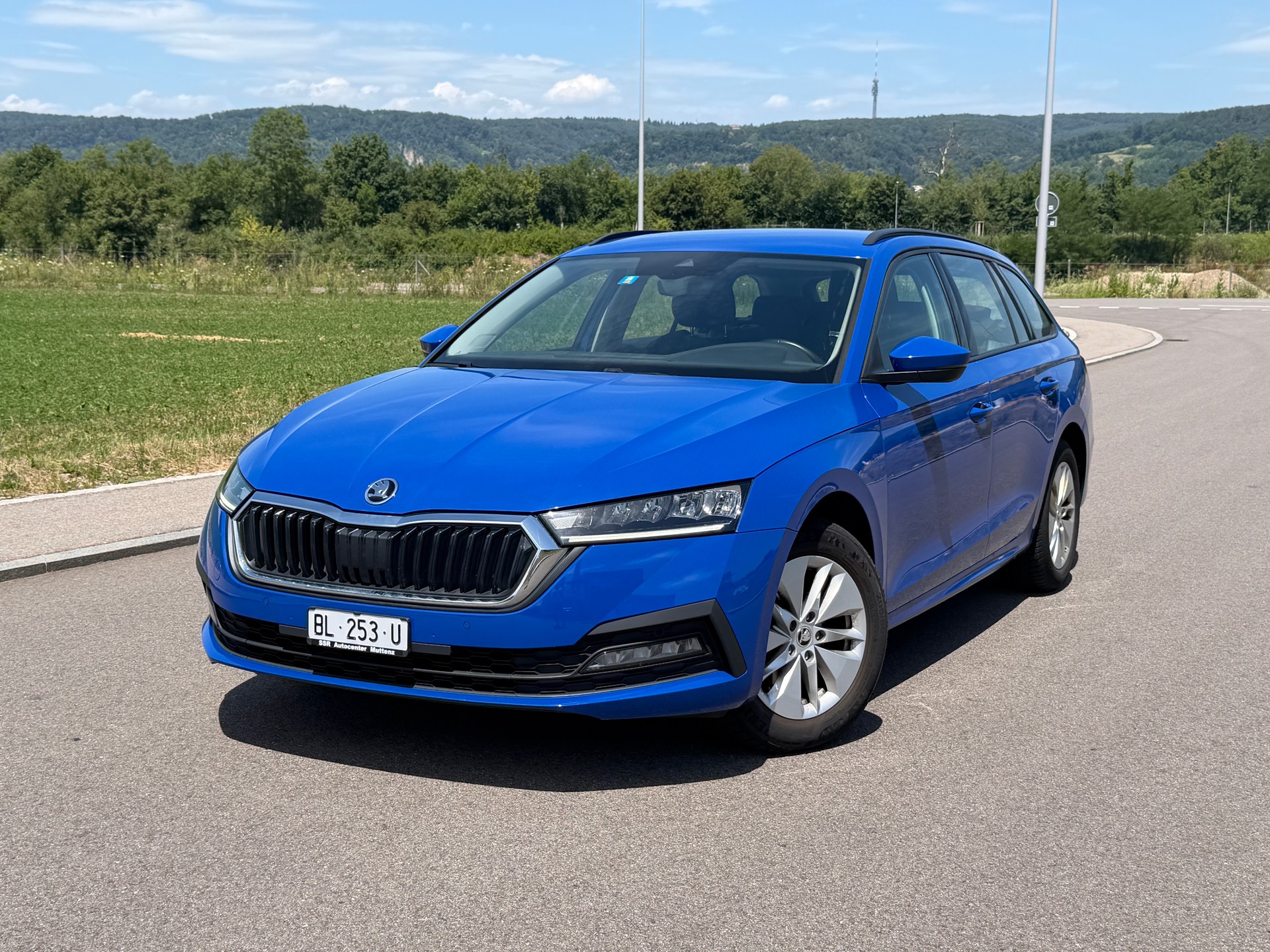 SKODA Octavia Combi 2.0 TDI DSG Ambition