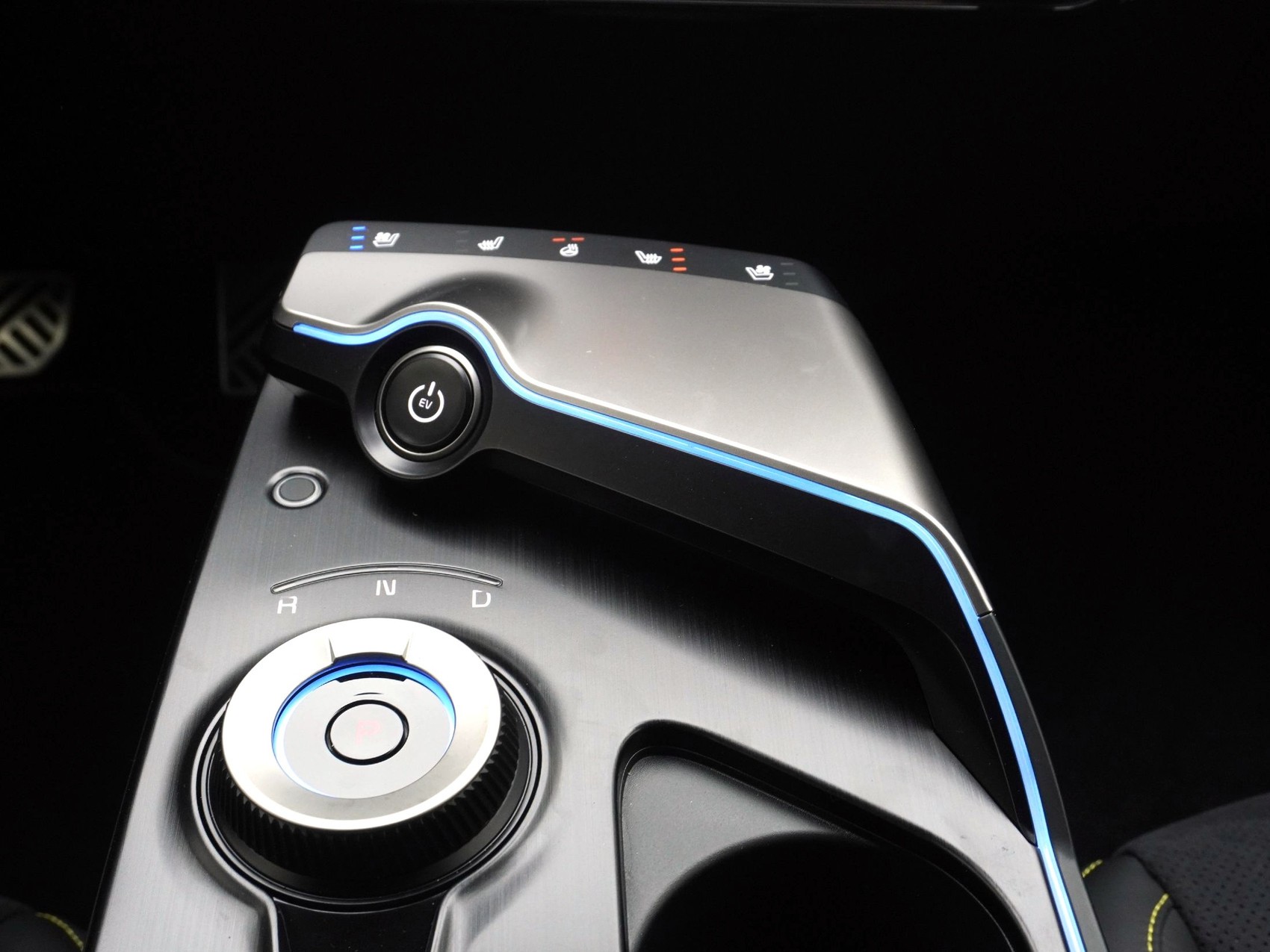 KIA EV6 84 kWh GT 4x4-image-22