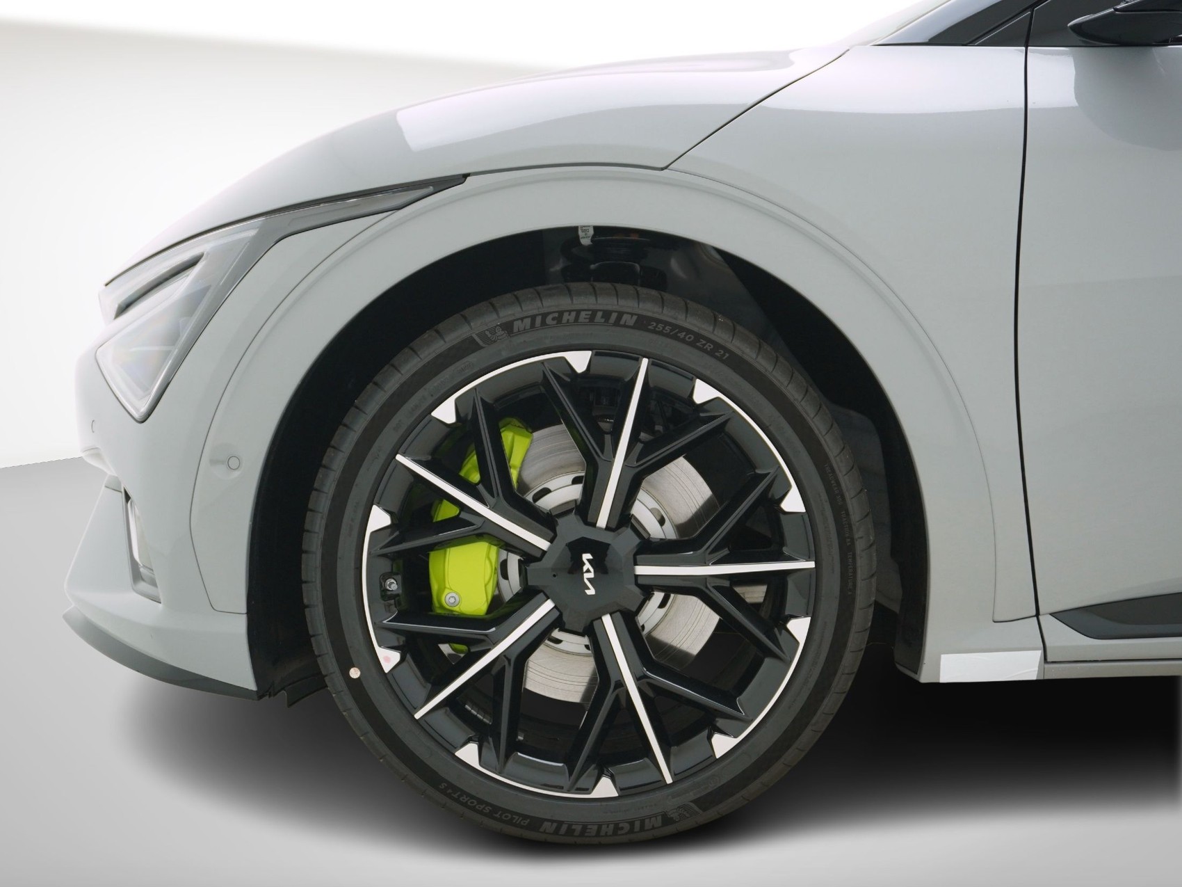 KIA EV6 84 kWh GT 4x4-image-8