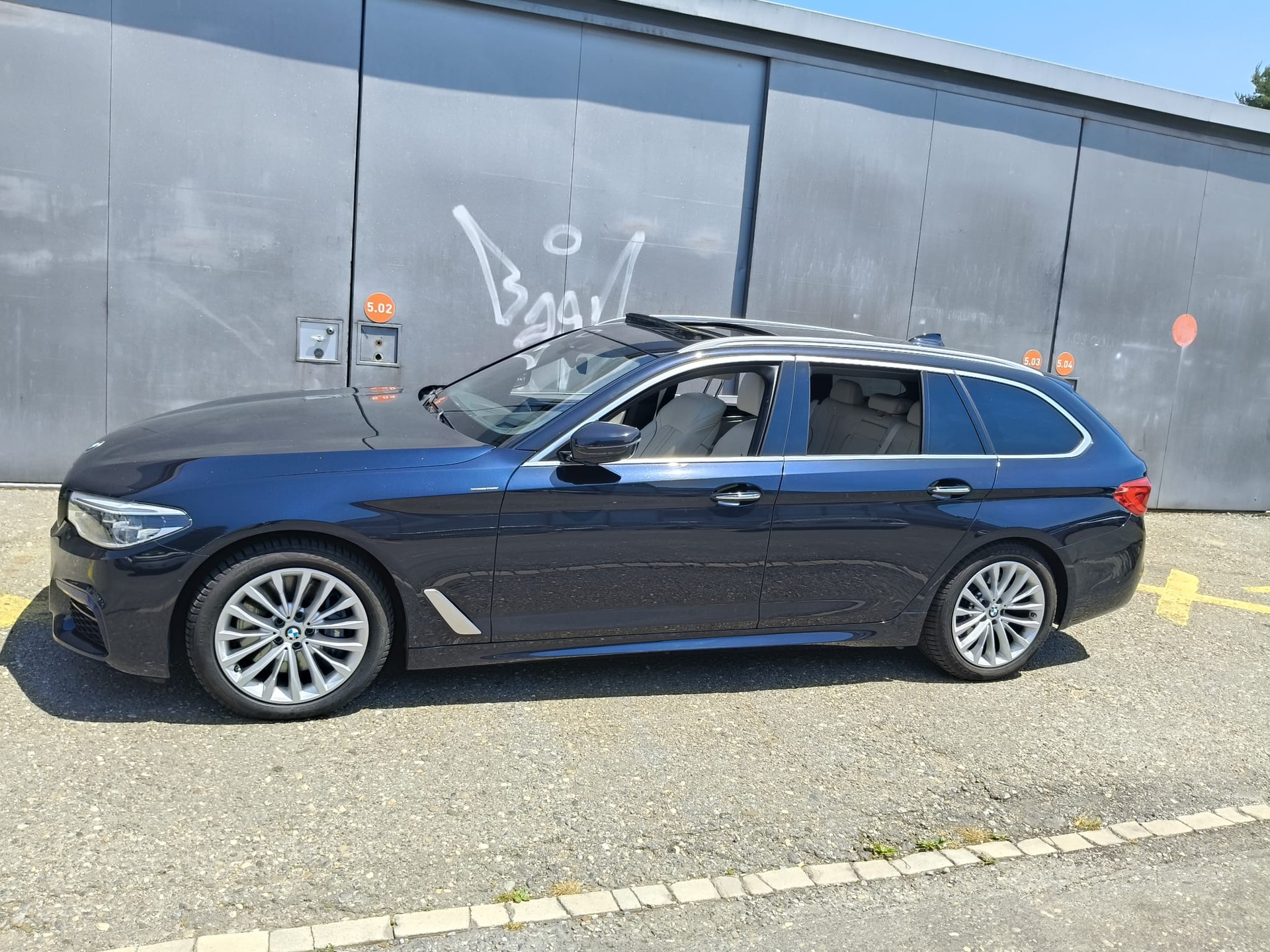 BMW 540d xDrive Touring Steptronic-image-3