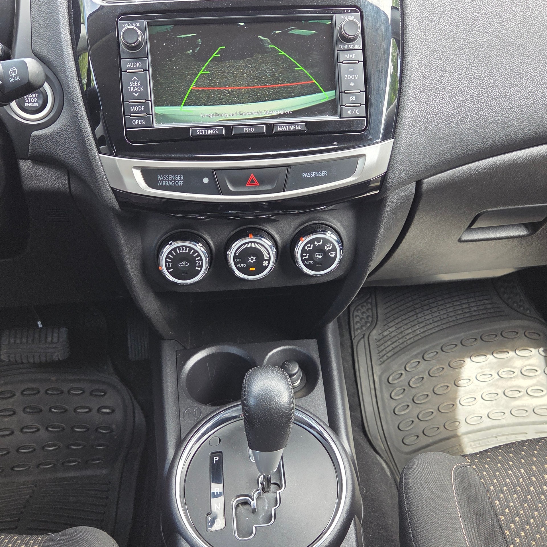 MITSUBISHI ASX 2.2 DID Style 4WD Automatic-image-12