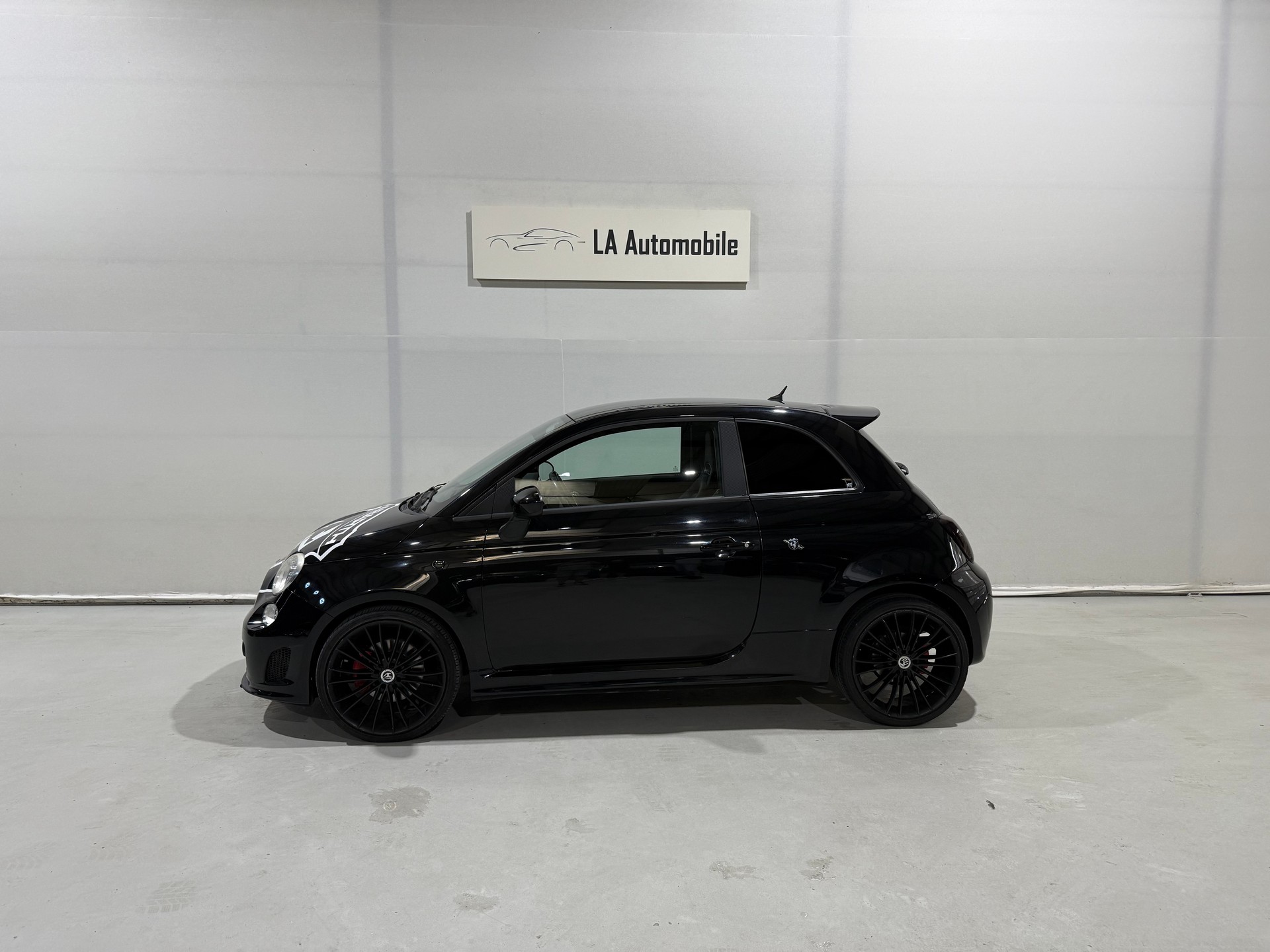 FIAT 500 1.4 16V Turbo Abarth-image-2