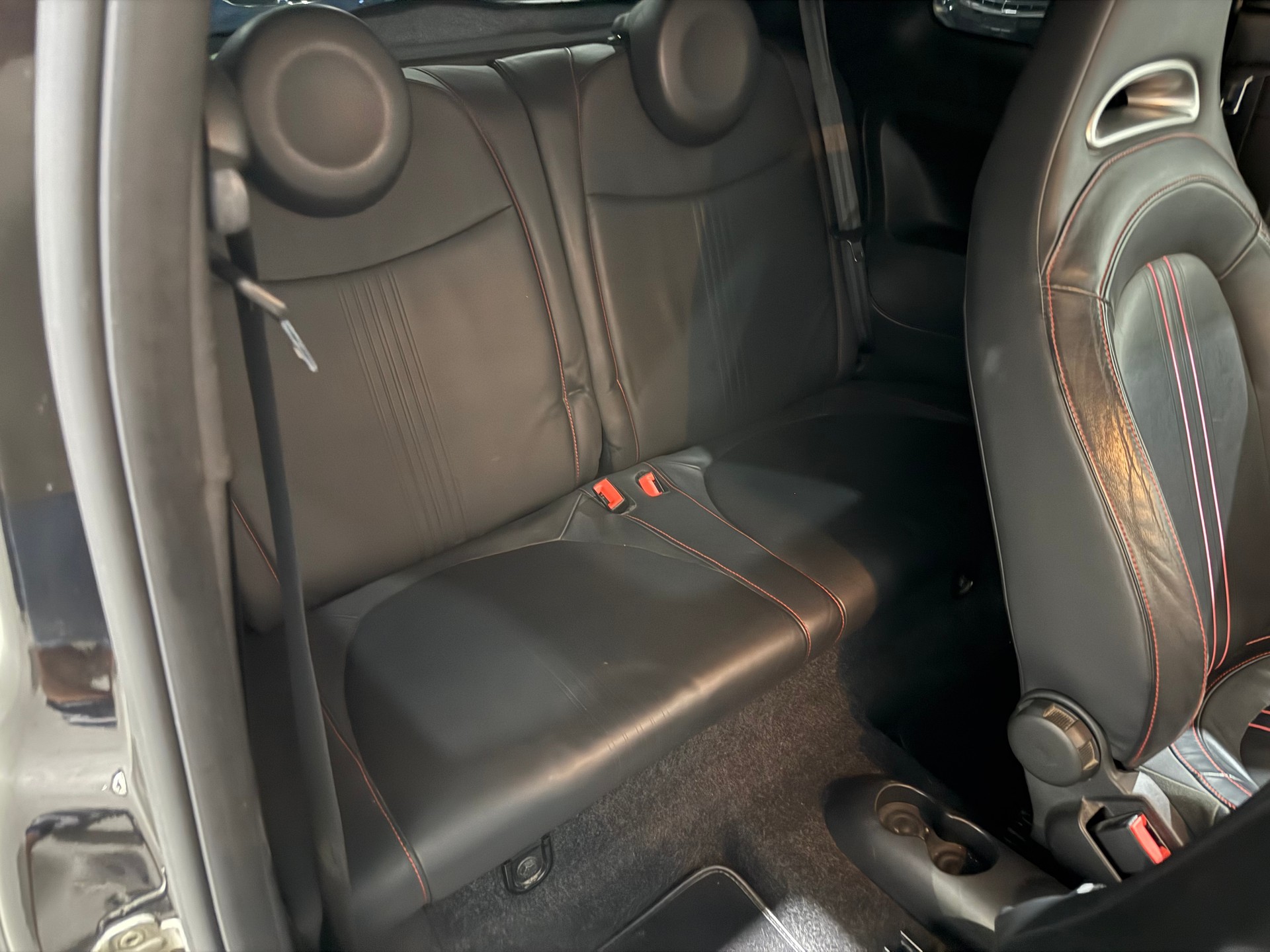FIAT 500 1.4 16V Turbo Abarth-image-12