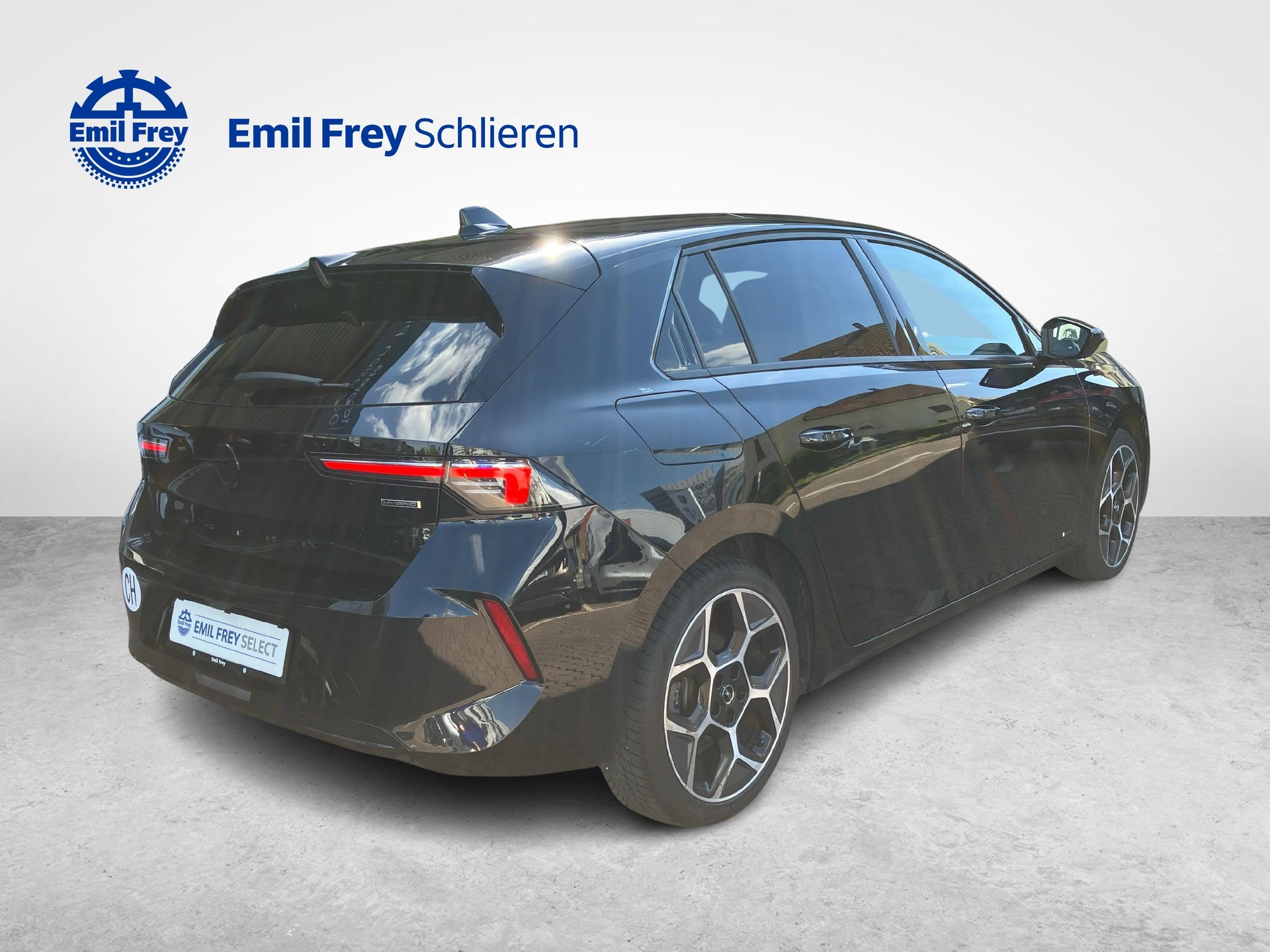 OPEL Astra 1.6 T PHEV 180 Swiss Premium-image-4