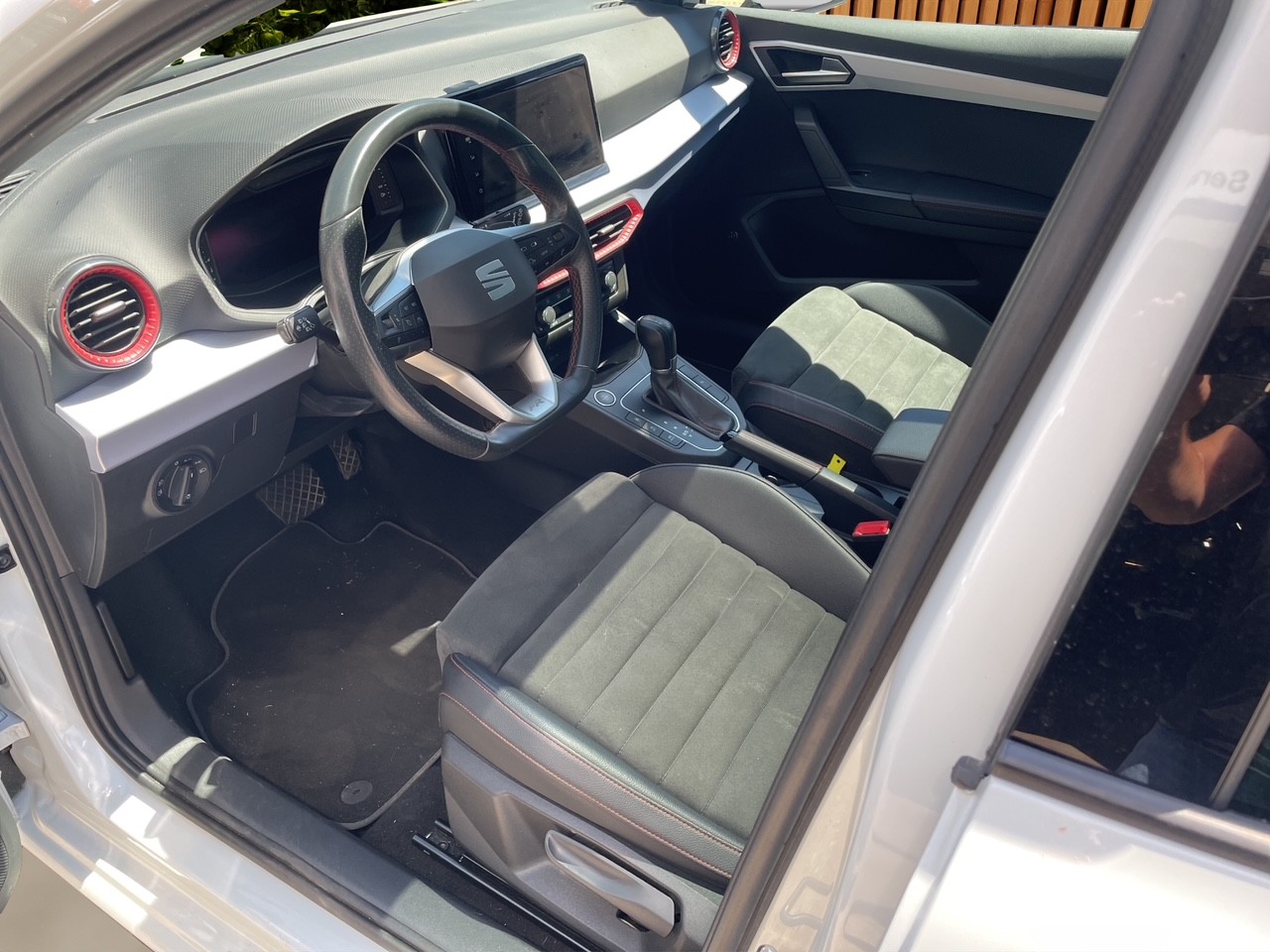 SEAT Ibiza 1.0 EcoTSI FR DSG-image-7