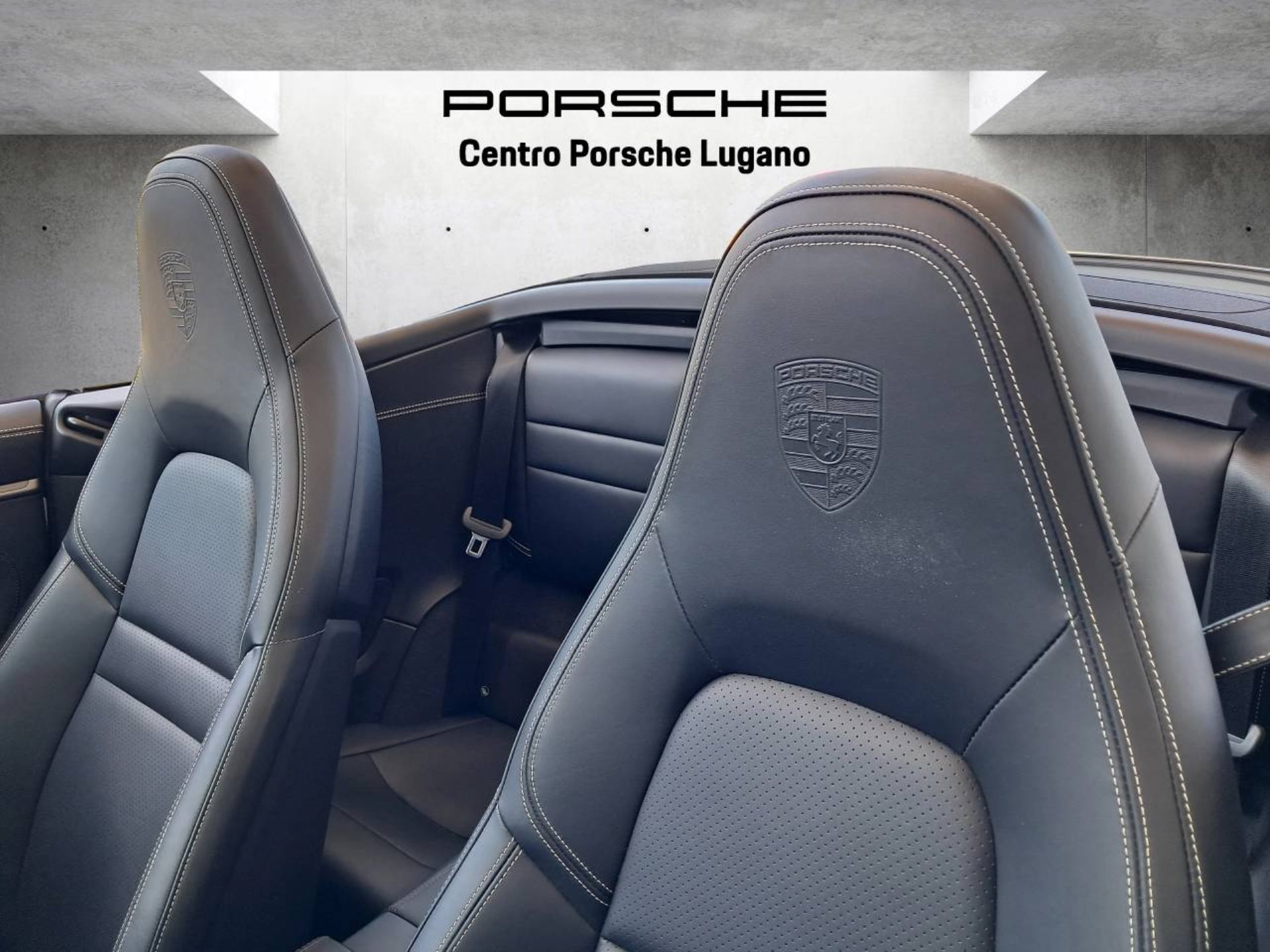 PORSCHE 911 Carrera Cabriolet (MY24)-image-24