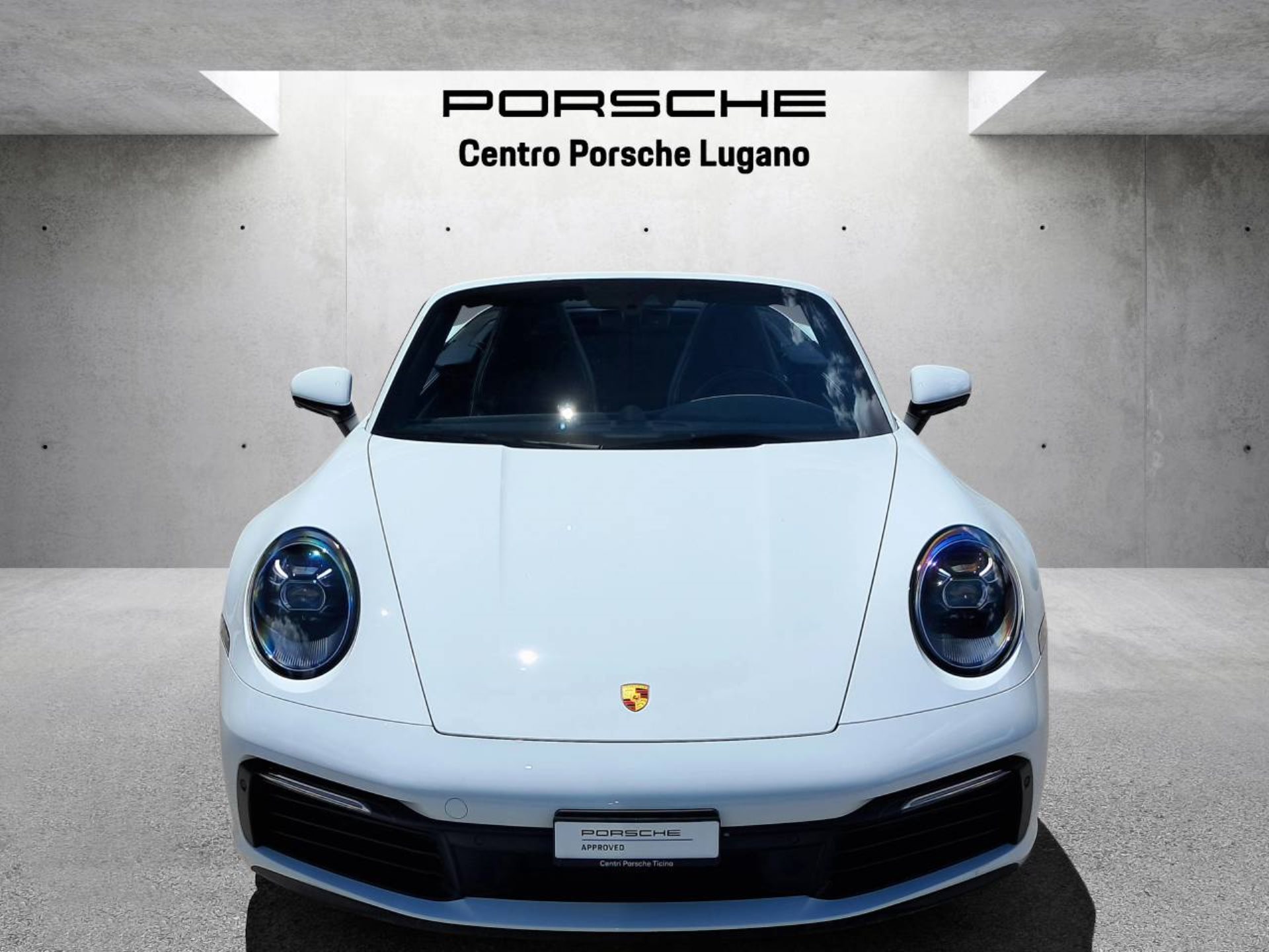 PORSCHE 911 Carrera Cabriolet (MY24)-image-9