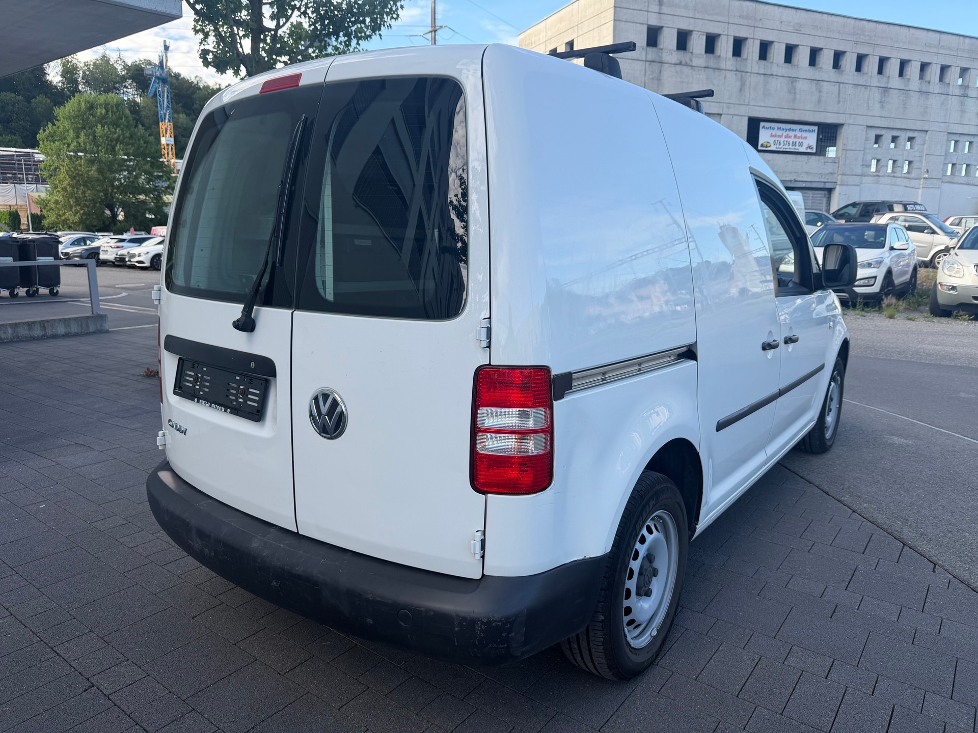 VW Caddy 2.0 EcoFuel-image-5