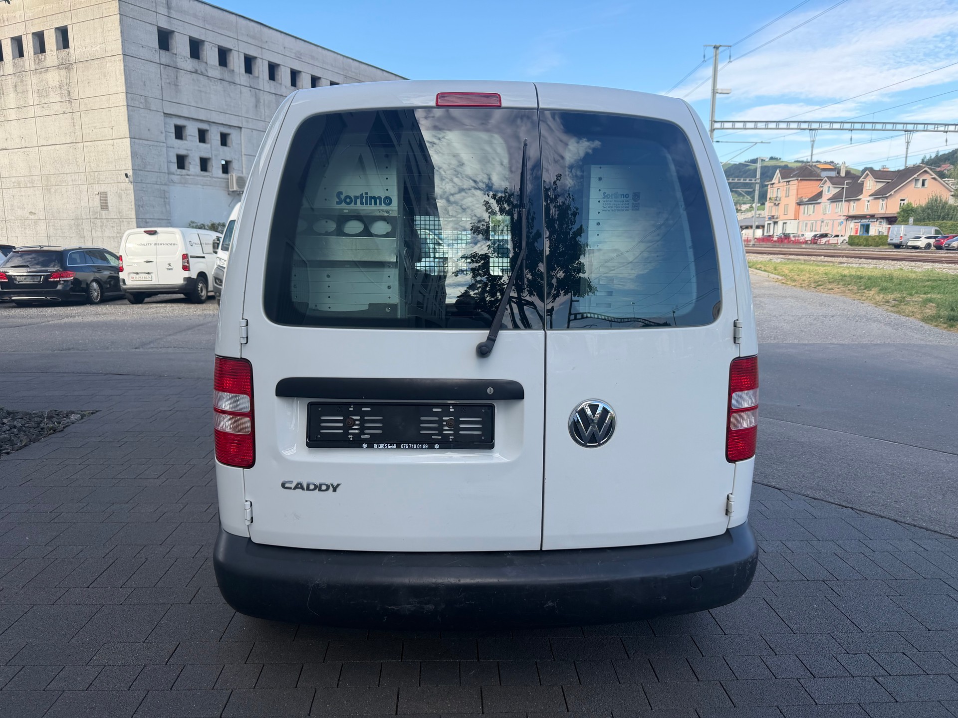 VW Caddy 2.0 EcoFuel-image-3