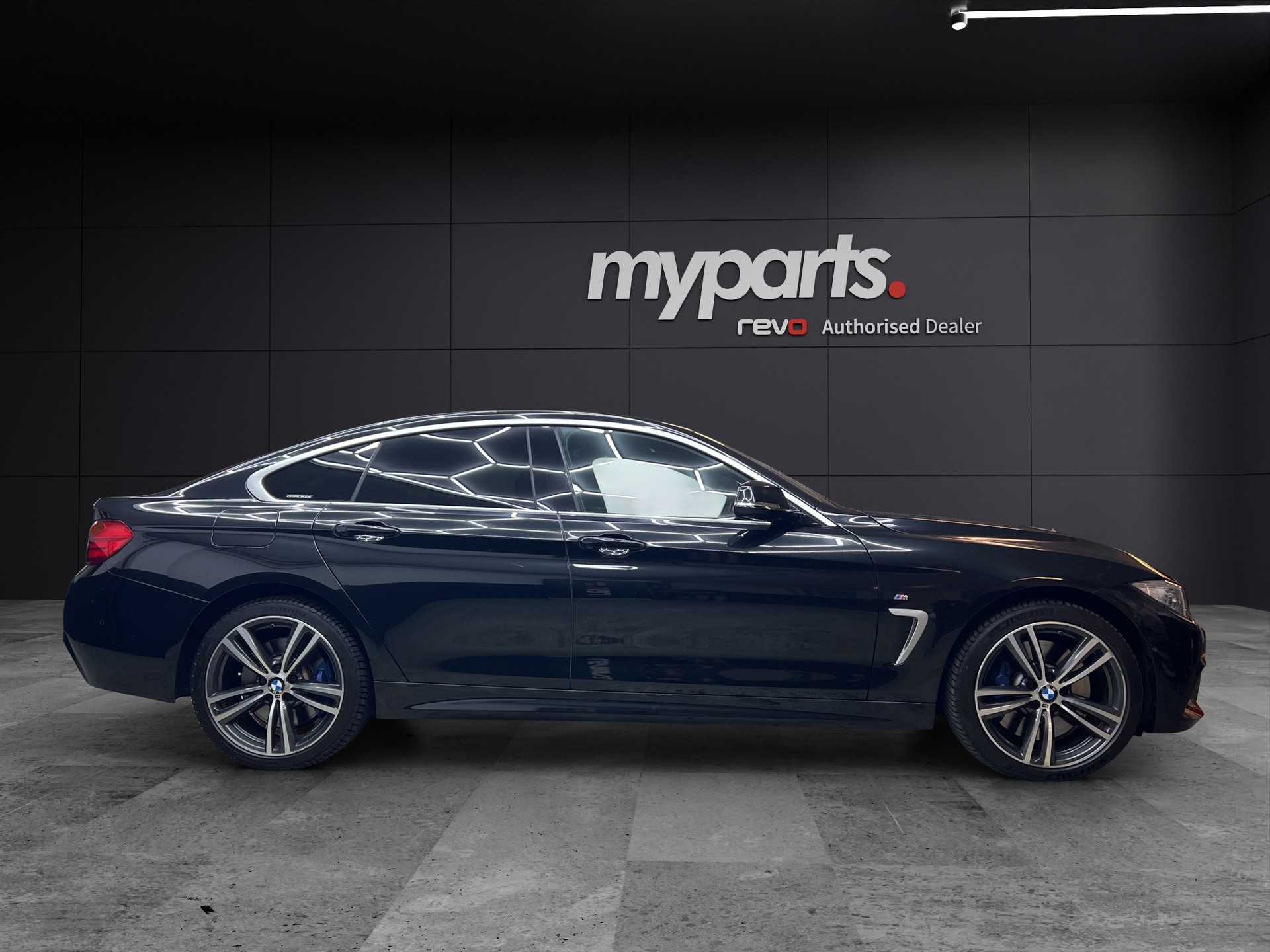 BMW 430i Gran Coupé xDrive M Sport Steptronic-image-3