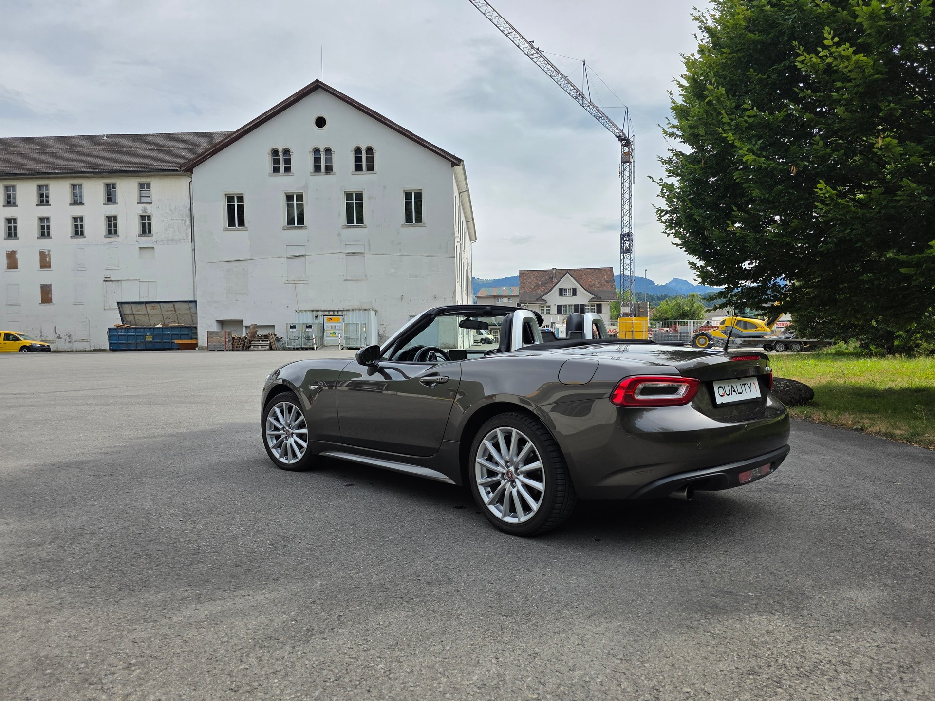 FIAT 124 Spider 1.4 TB Swiss Launch Edition-image-19