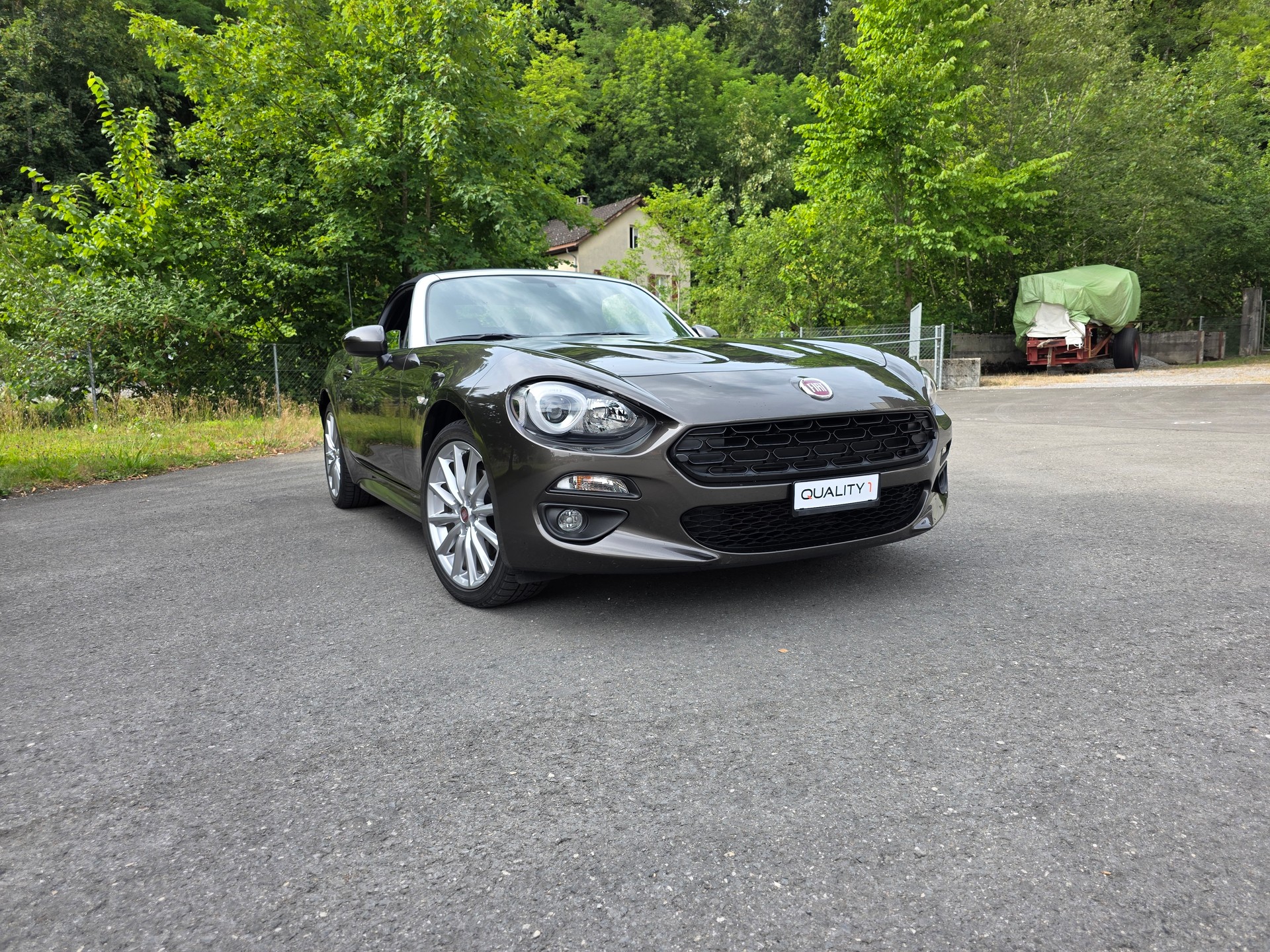 FIAT 124 Spider 1.4 TB Swiss Launch Edition-image-0