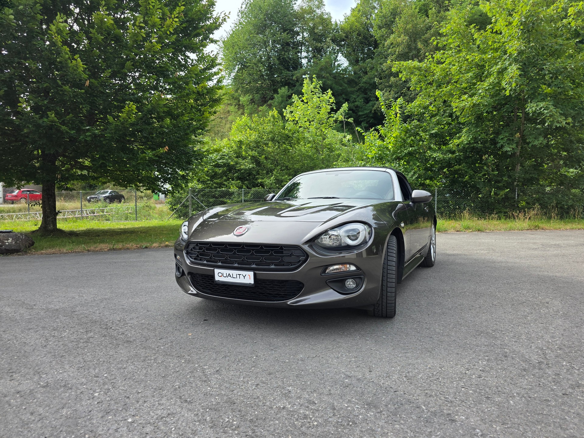 FIAT 124 Spider 1.4 TB Swiss Launch Edition-image-3