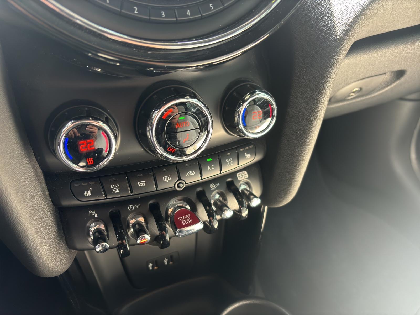 MINI Cabrio F57 2.0i Cooper S SDKG-image-13