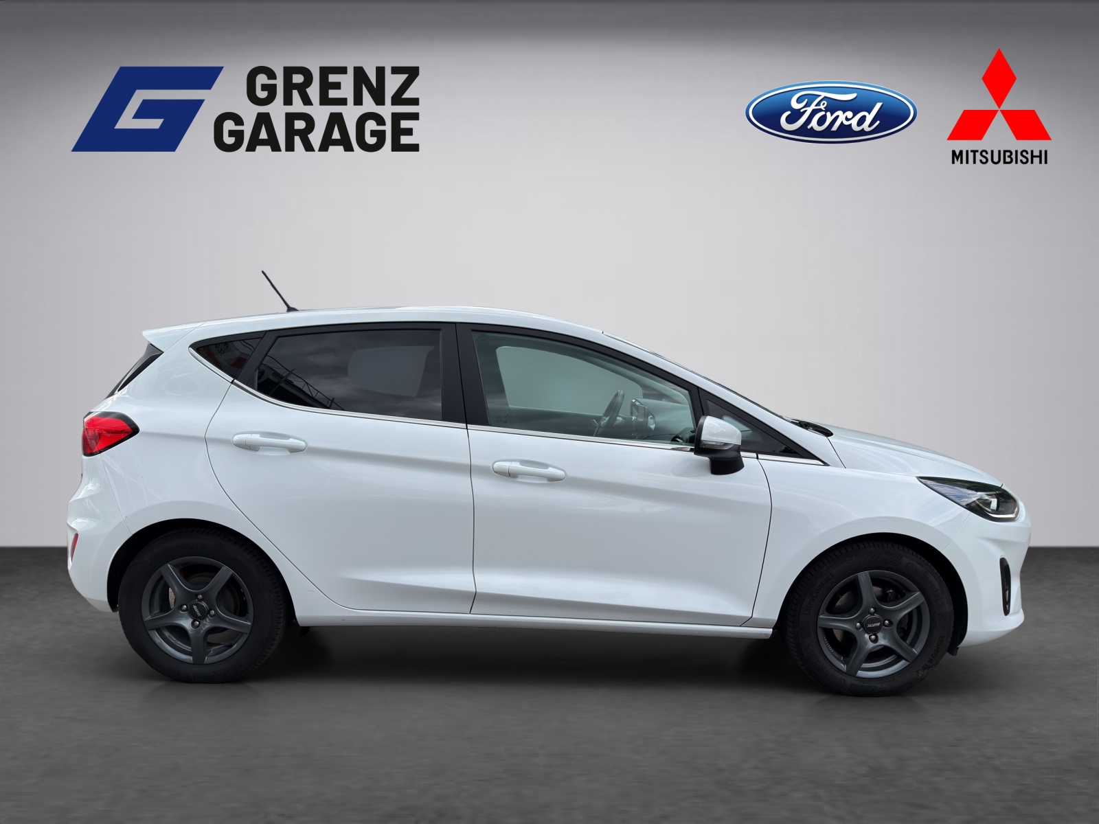 FORD Fiesta 1.0 EcoB Hybrid Titanium-image-5