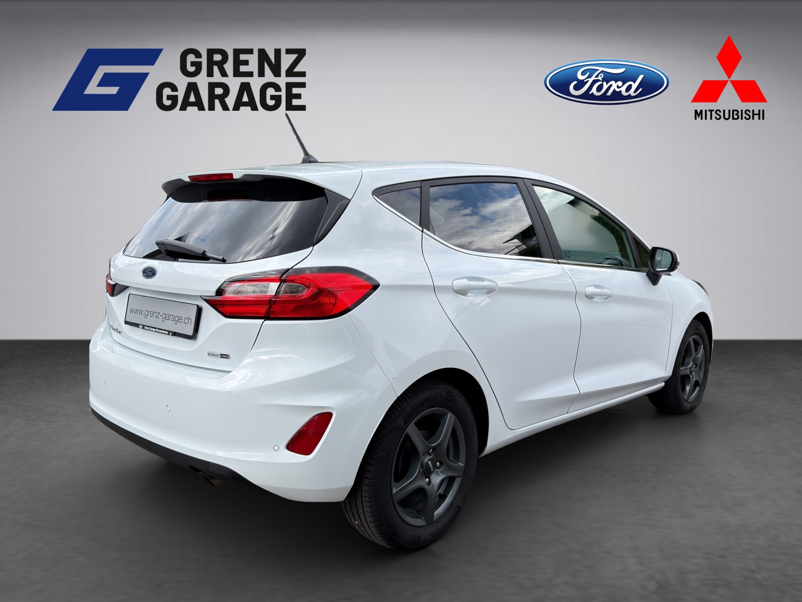 FORD Fiesta 1.0 EcoB Hybrid Titanium-image-4