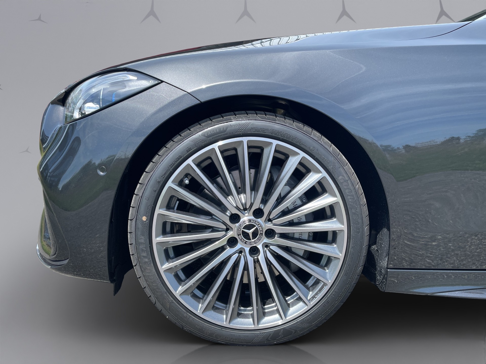 MERCEDES-BENZ C 220 d Swiss Star AMG Line 4matic Kombi-image-20