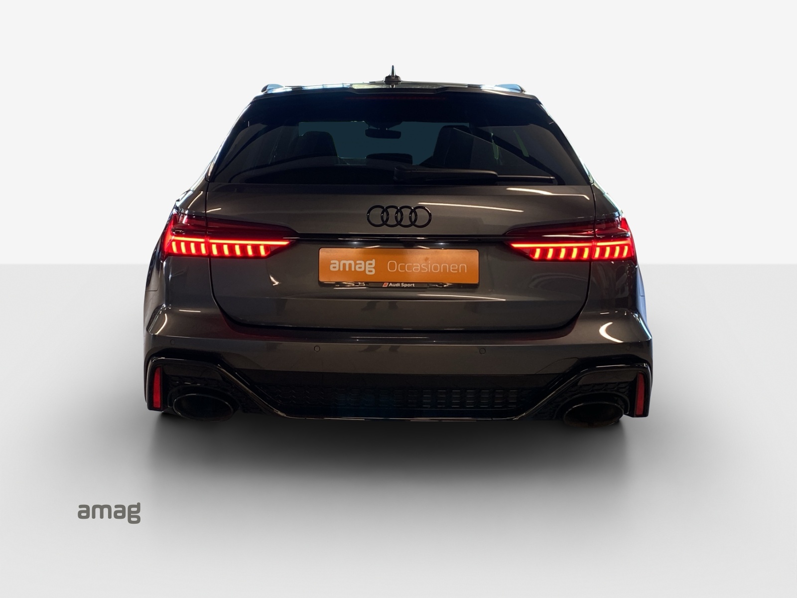 AUDI RS6 Avant 4.0 TFSI V8 Performance quattro-image-3