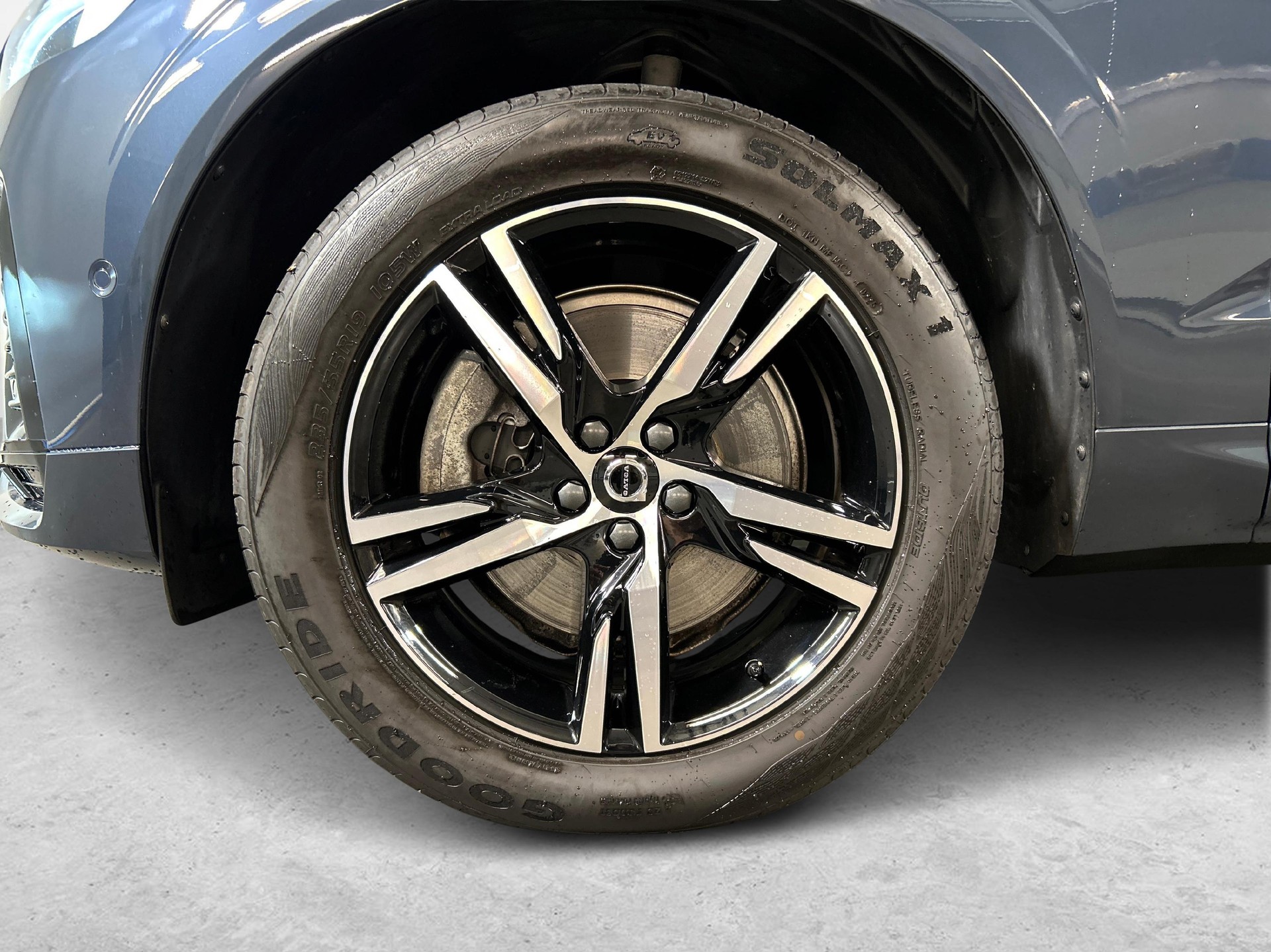 VOLVO XC60 2.0 T6 TE R-Design eAWD-image-12