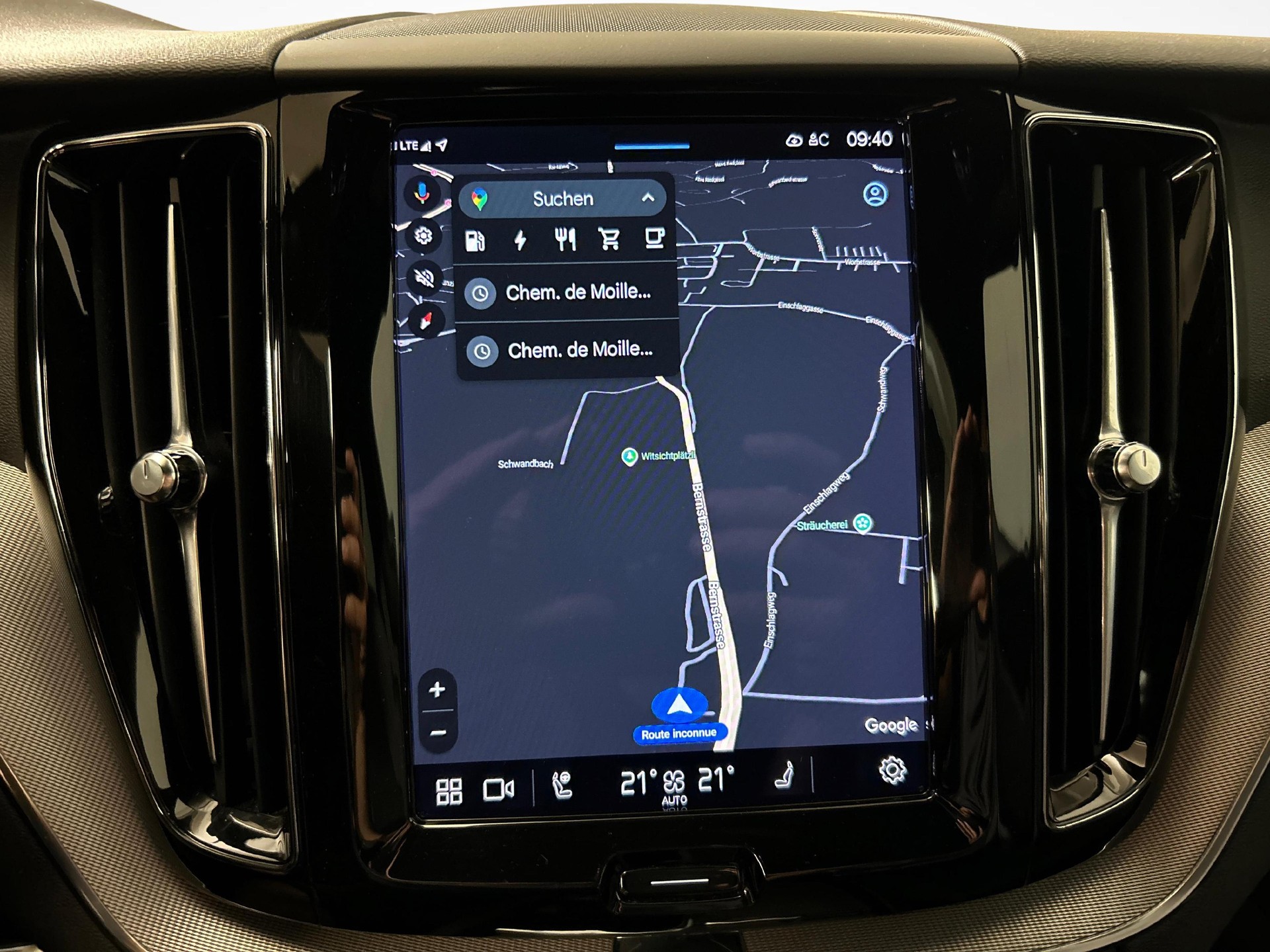 VOLVO XC60 2.0 T6 TE R-Design eAWD-image-8