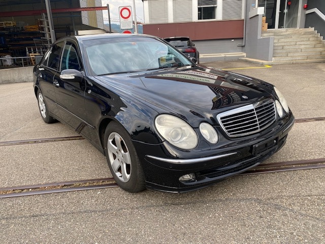 MERCEDES-BENZ E 280 Avangarde-image-1