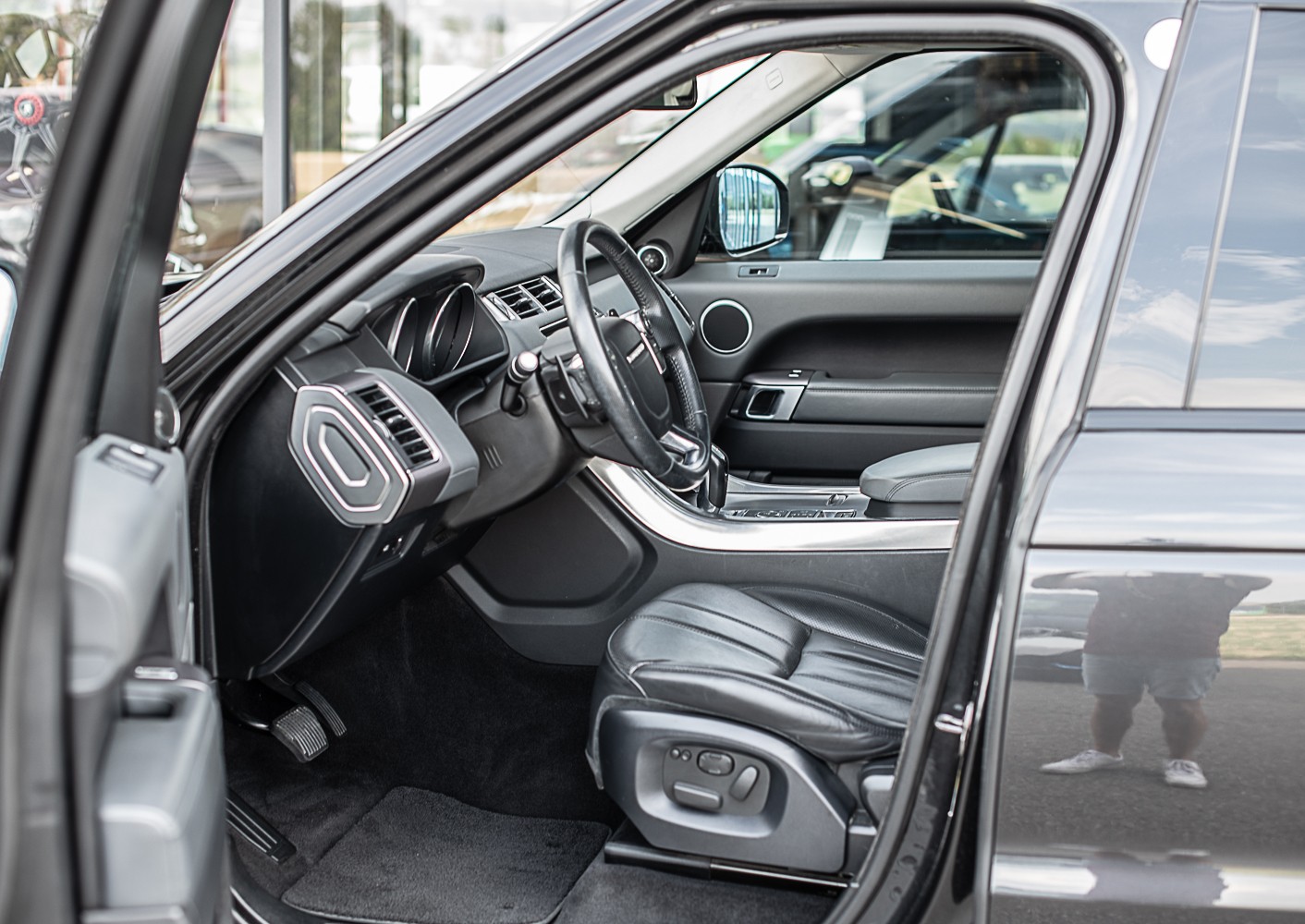 LAND ROVER RR Sport 4.4SDV8 HSE Dyn. Overfinch-image-9