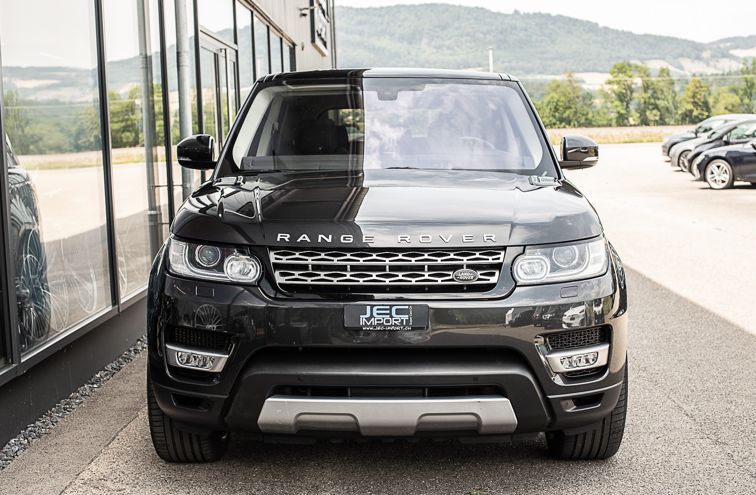 LAND ROVER RR Sport 4.4SDV8 HSE Dyn. Overfinch-showroom-element-2