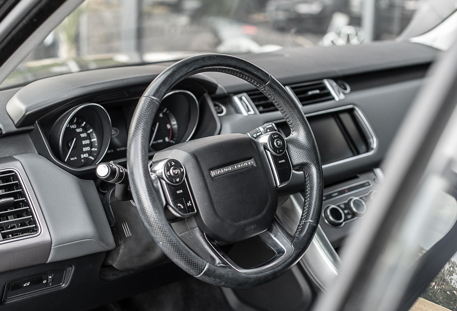 LAND ROVER RR Sport 4.4SDV8 HSE Dyn. Overfinch-image-11
