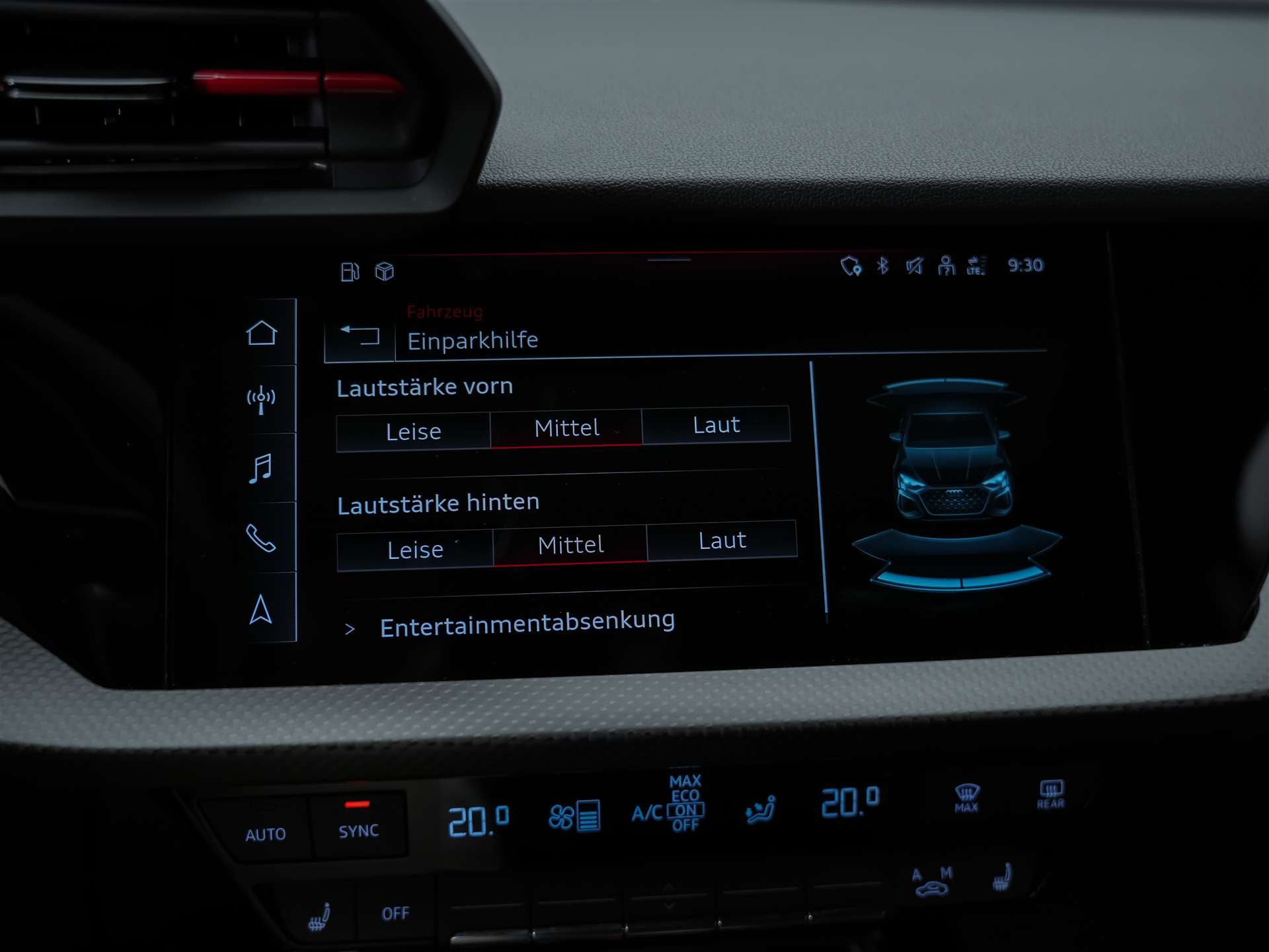 AUDI RS3 Limousine 2.5 TSI quattro S-tronic *Head Up*Panorama*Bang&Olufsen*-image-40