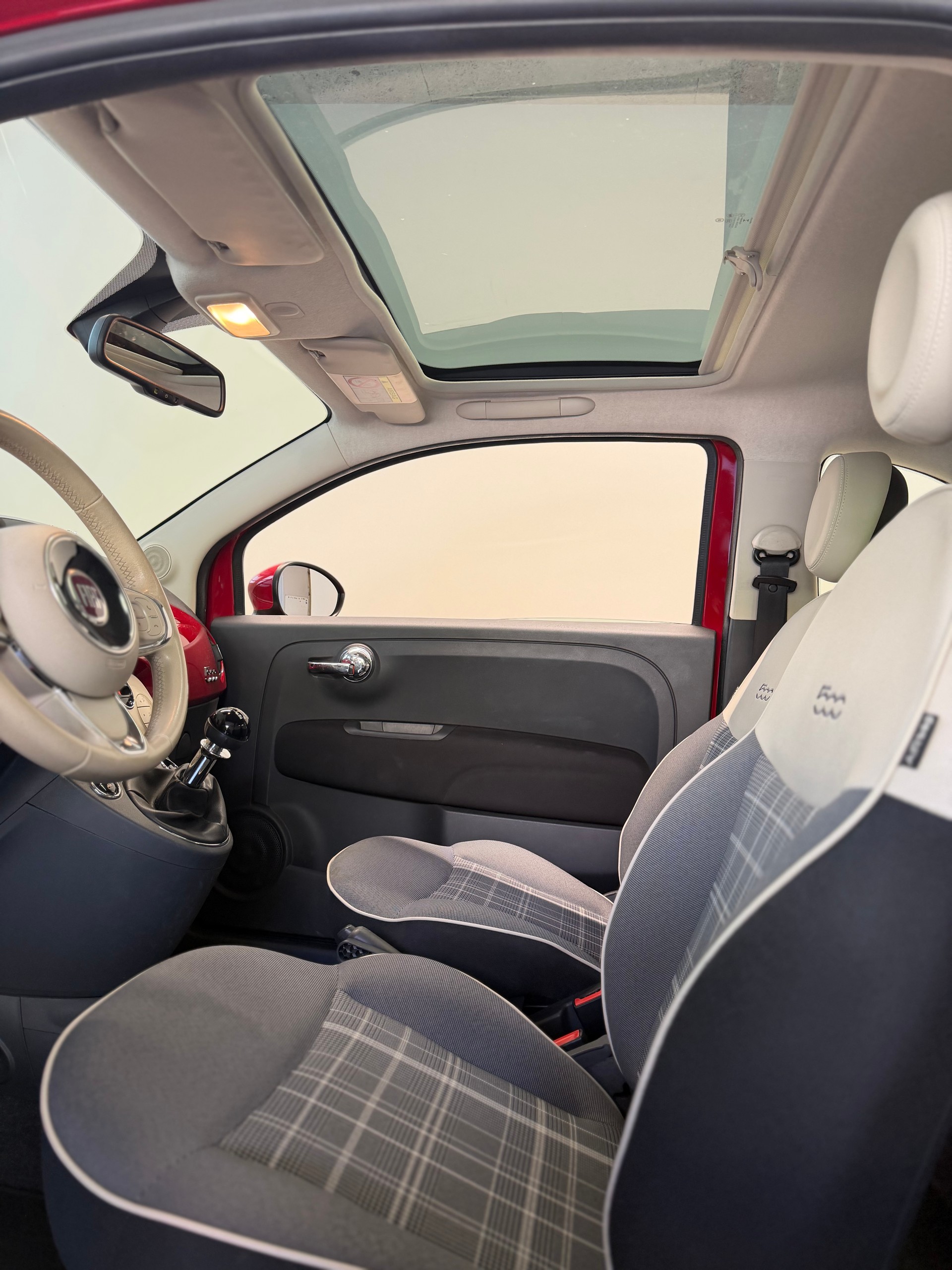 FIAT 500 1.2 Lounge-image-5