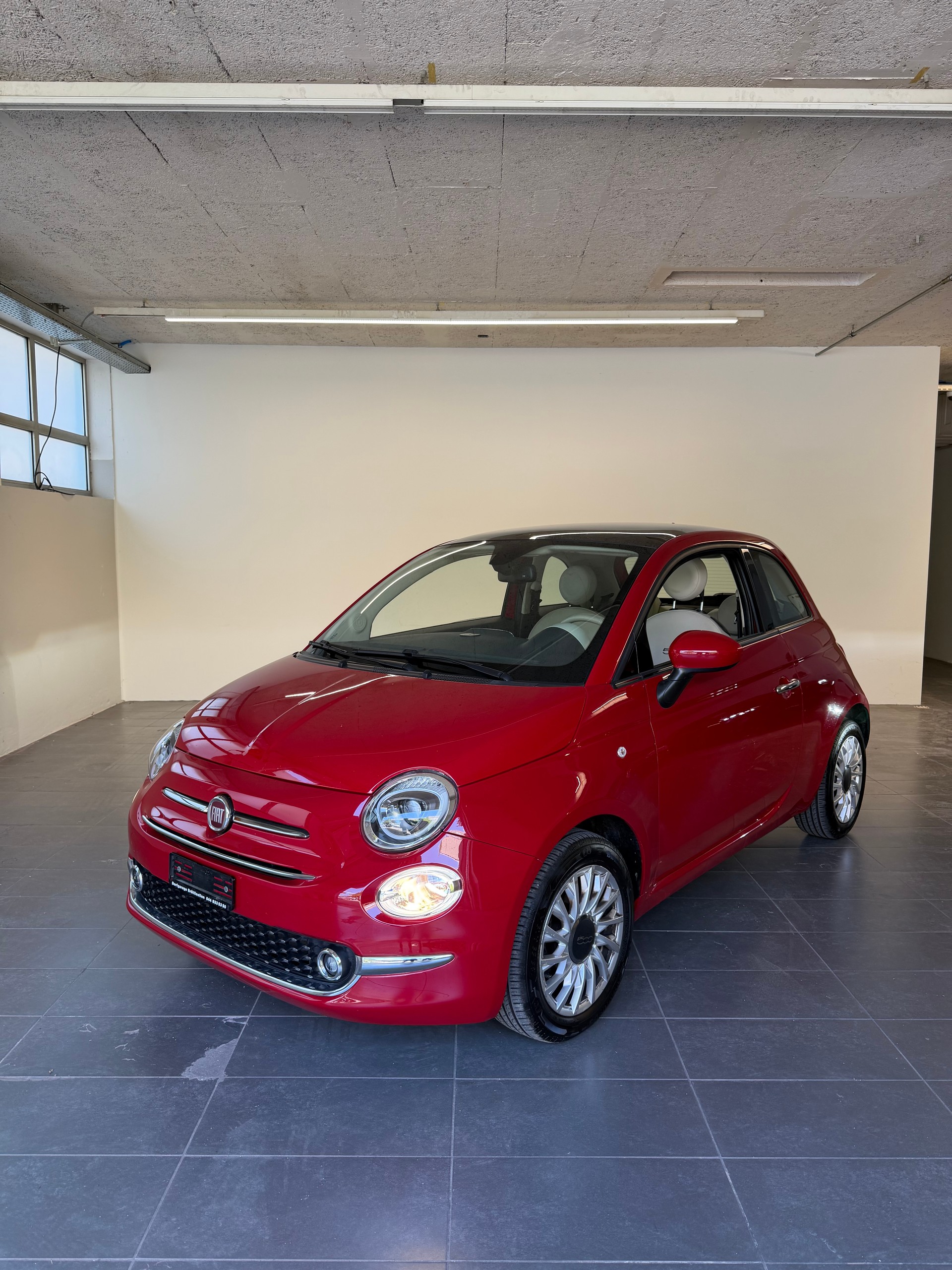 FIAT 500 1.2 Lounge-image-1