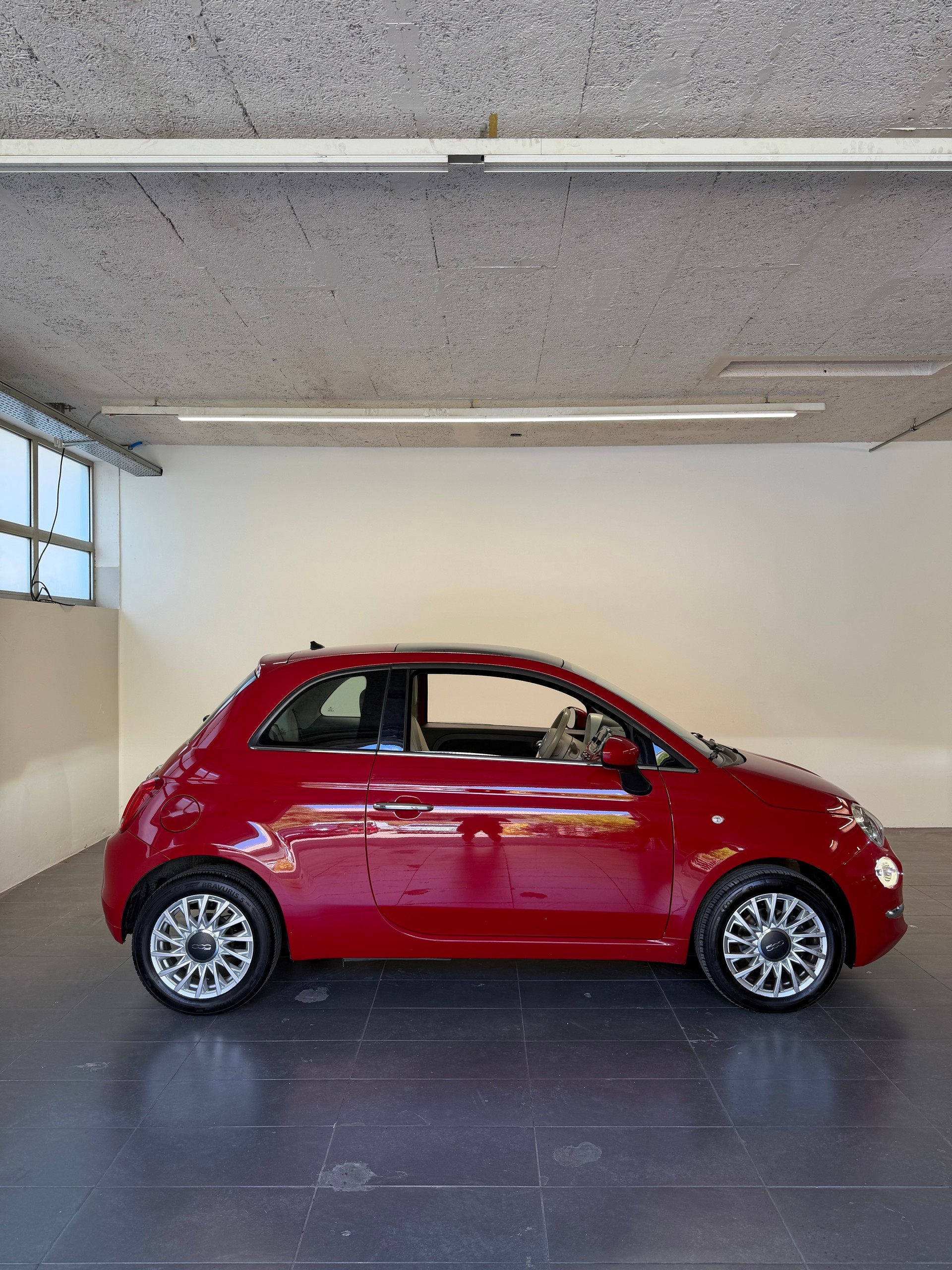 FIAT 500 1.2 Lounge-image-2