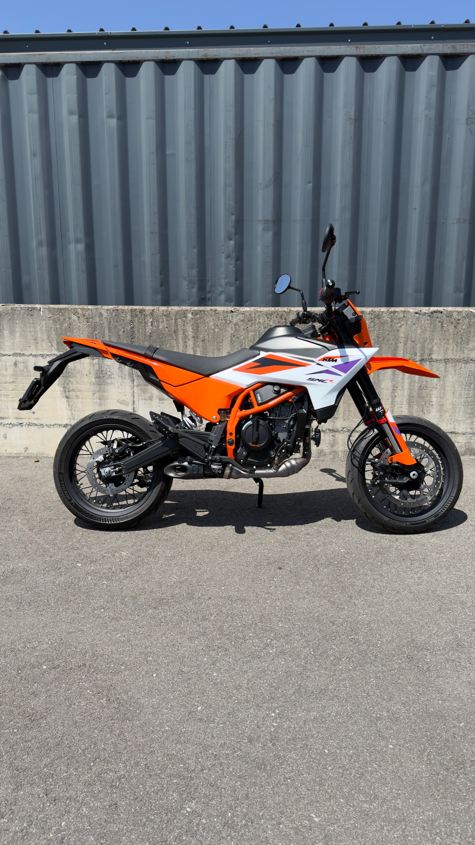 KTM 390 SMC R