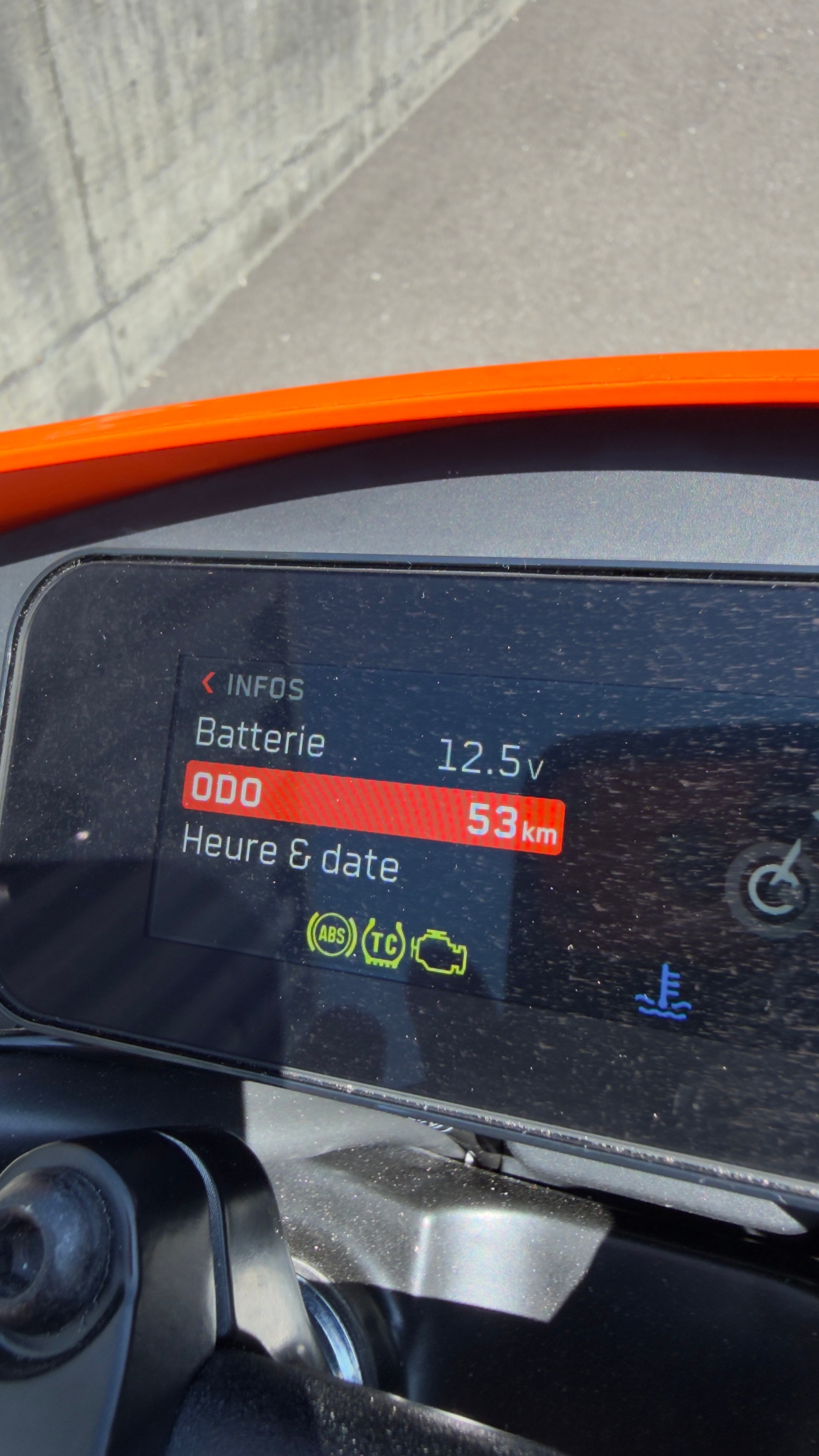 KTM 390 SMC R-image-9