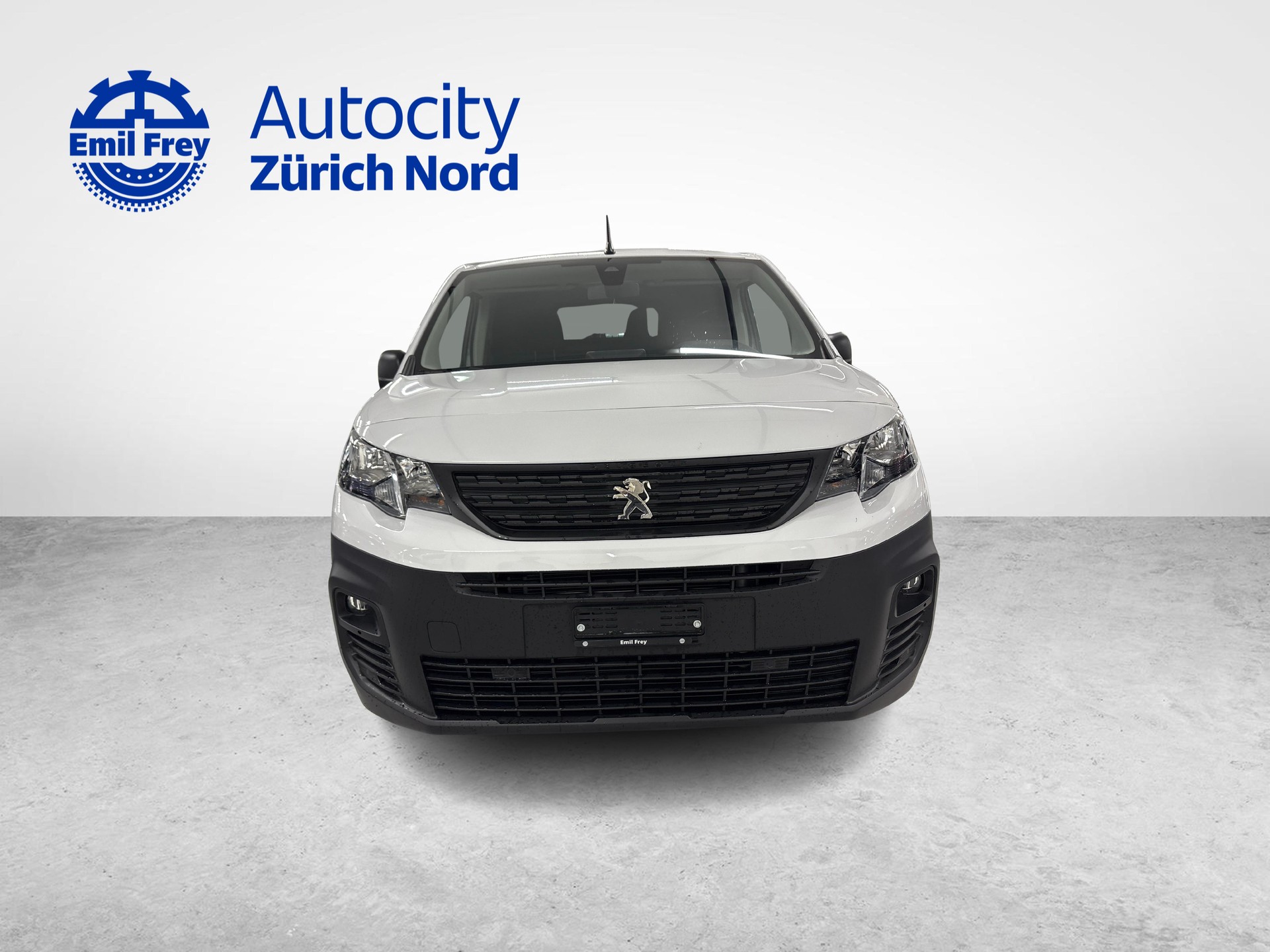 PEUGEOT e-Partner Kaw. 800 Long 50 kWh Premium-image-8