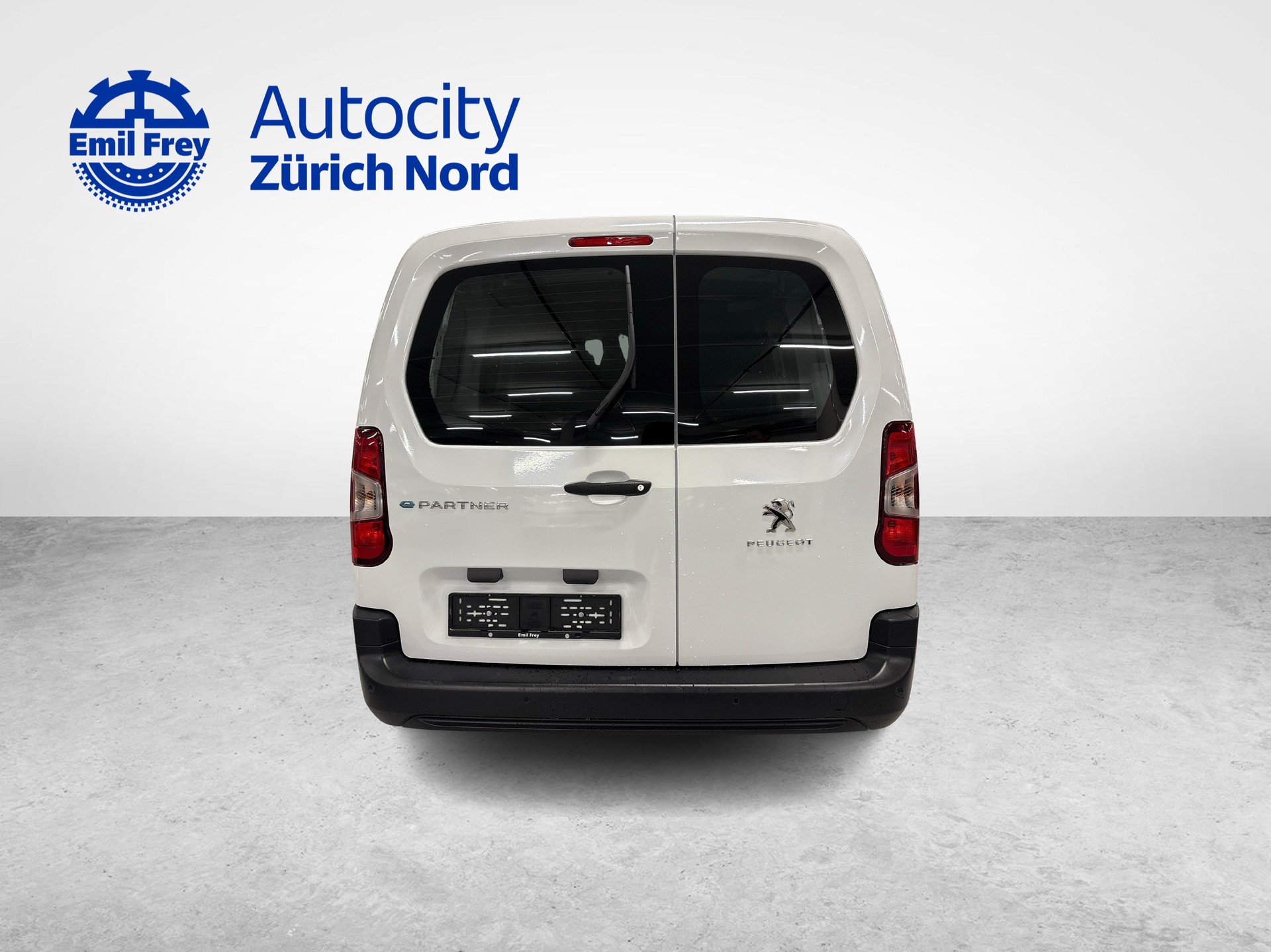 PEUGEOT e-Partner Kaw. 800 Long 50 kWh Premium-image-3