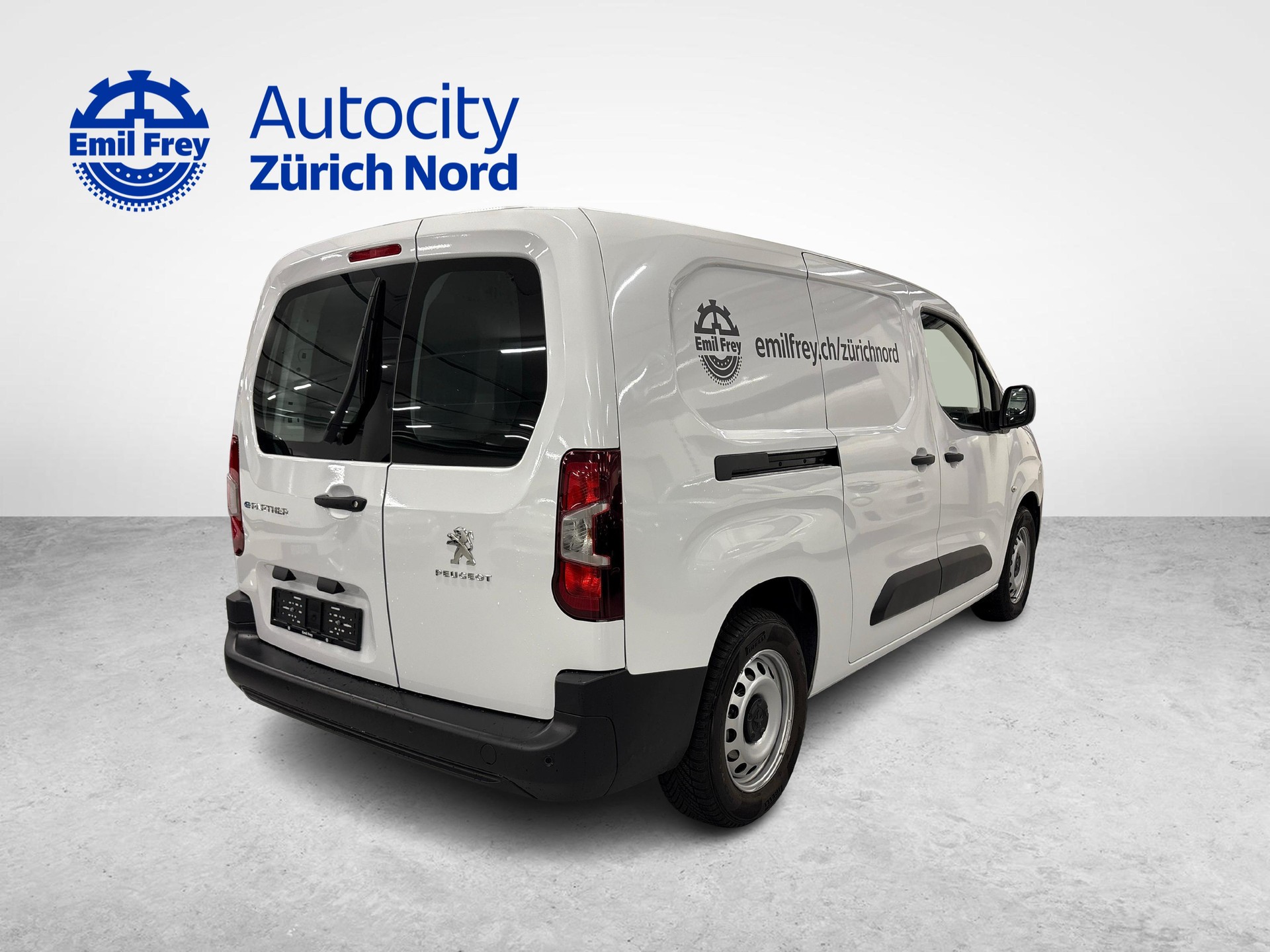 PEUGEOT e-Partner Kaw. 800 Long 50 kWh Premium-image-5